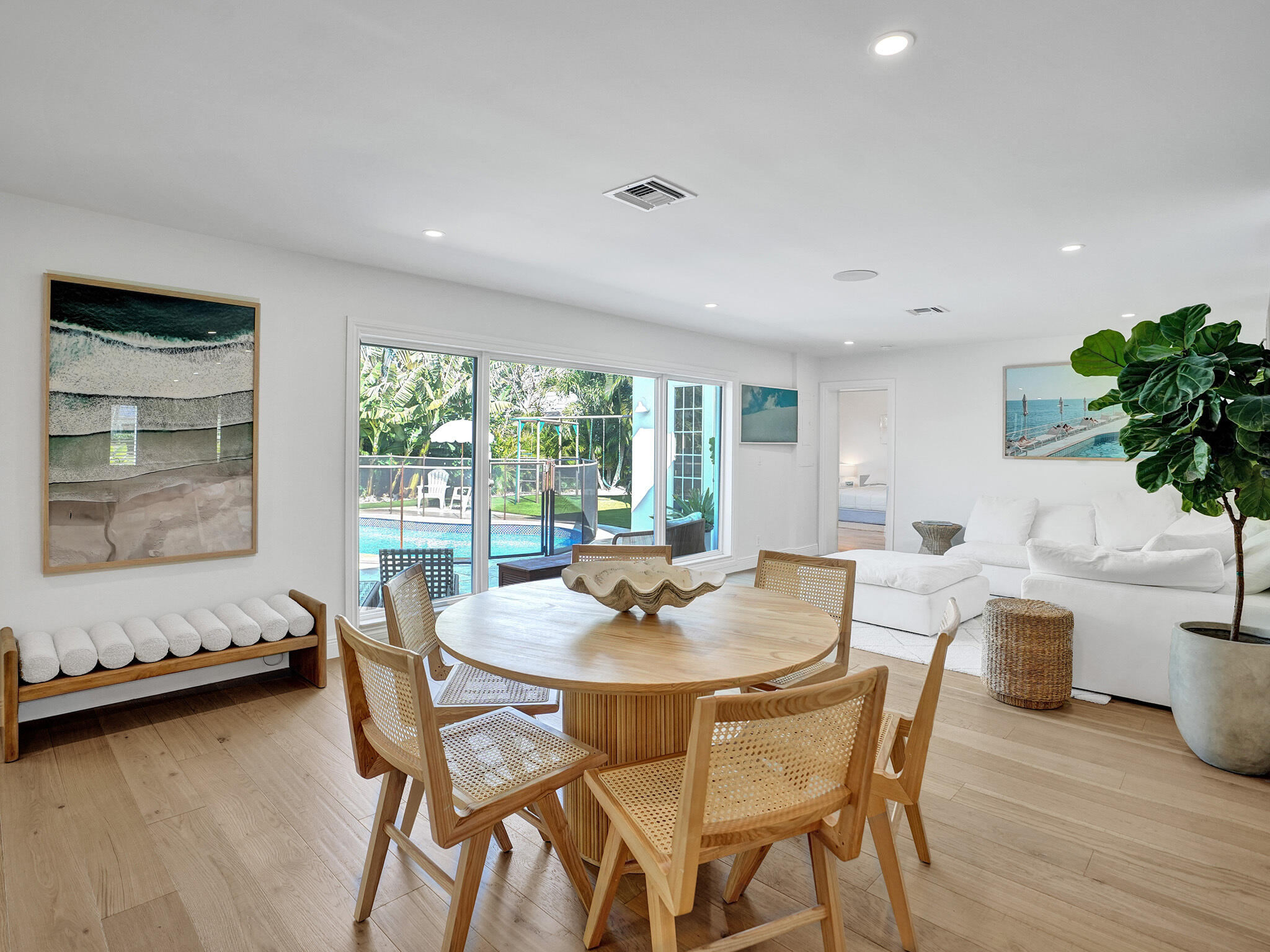 319 NW 15th Street