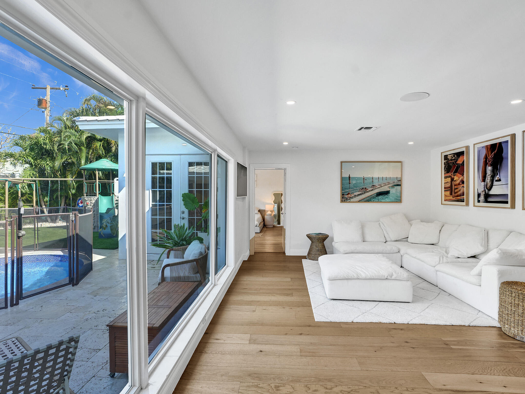 319 NW 15th Street