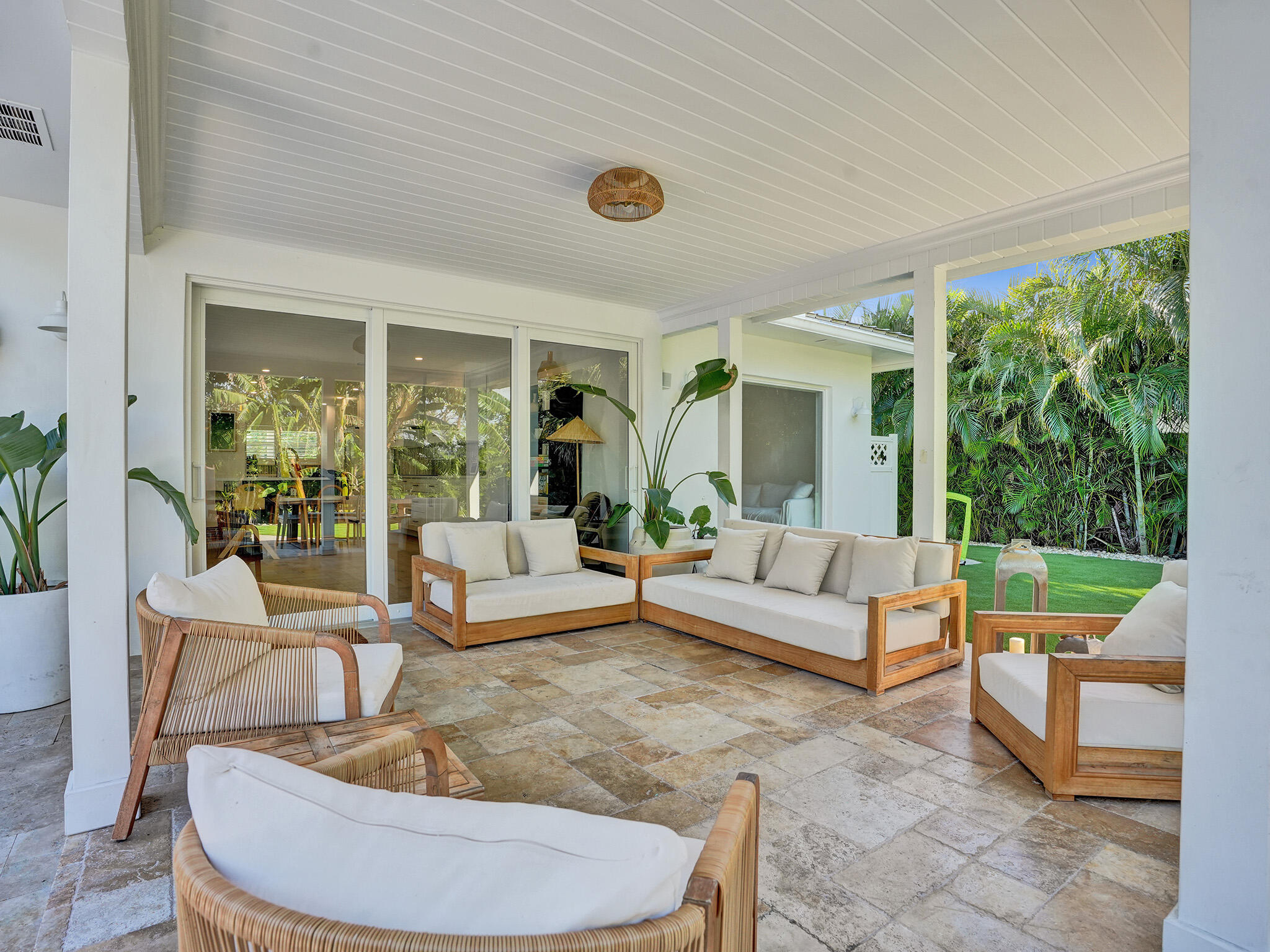 319 NW 15th Street