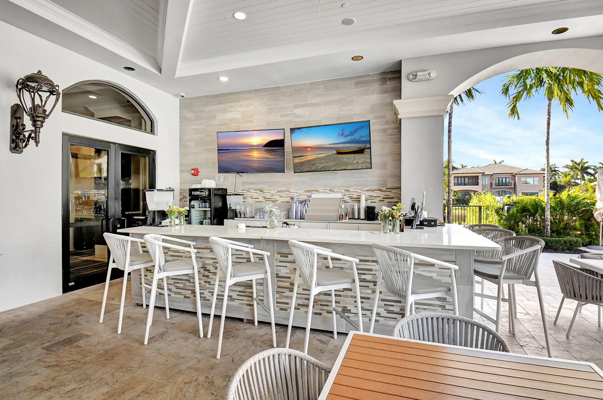 8301 Hawks Gully Avenue