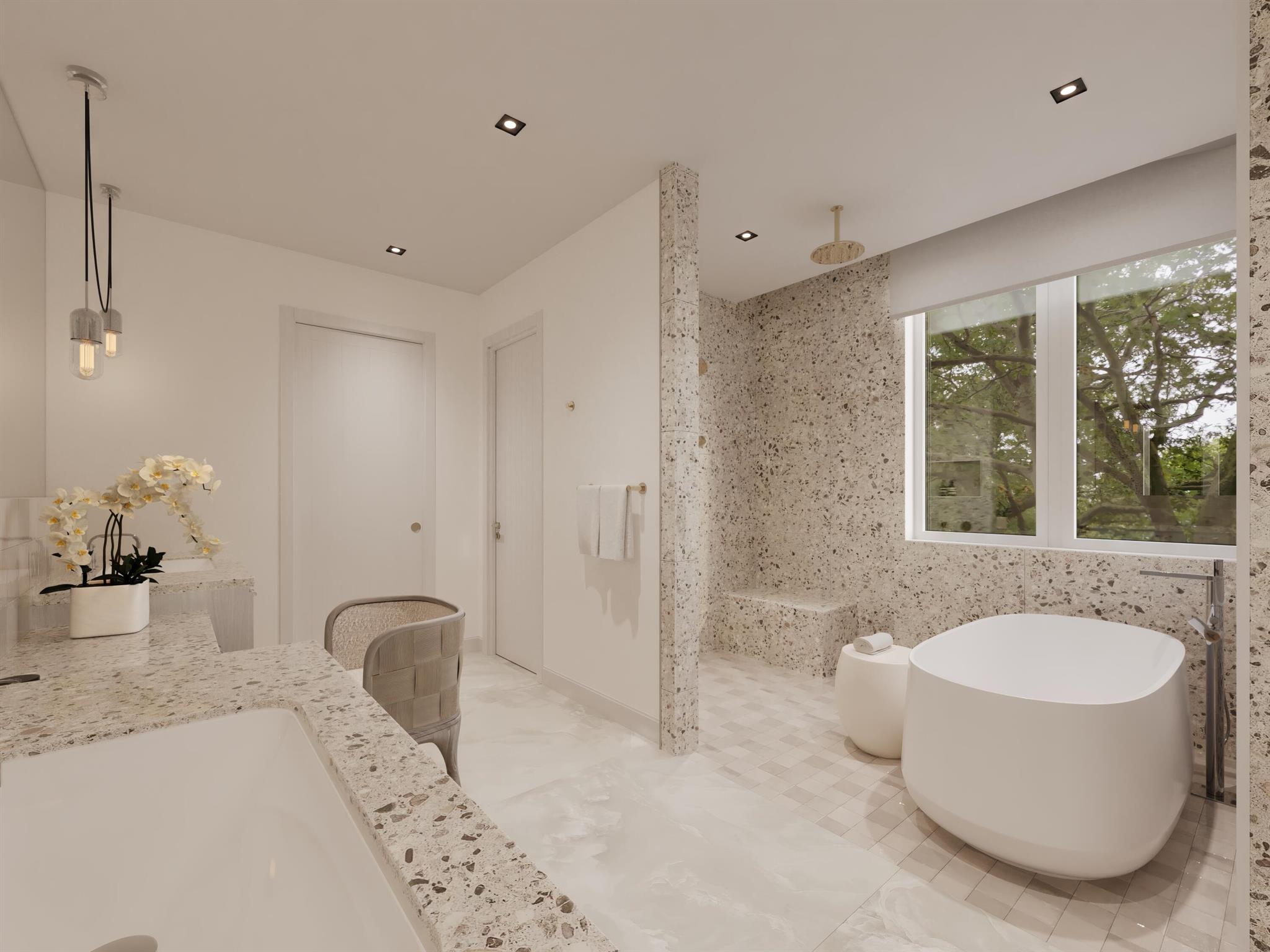 812 Palm Trail