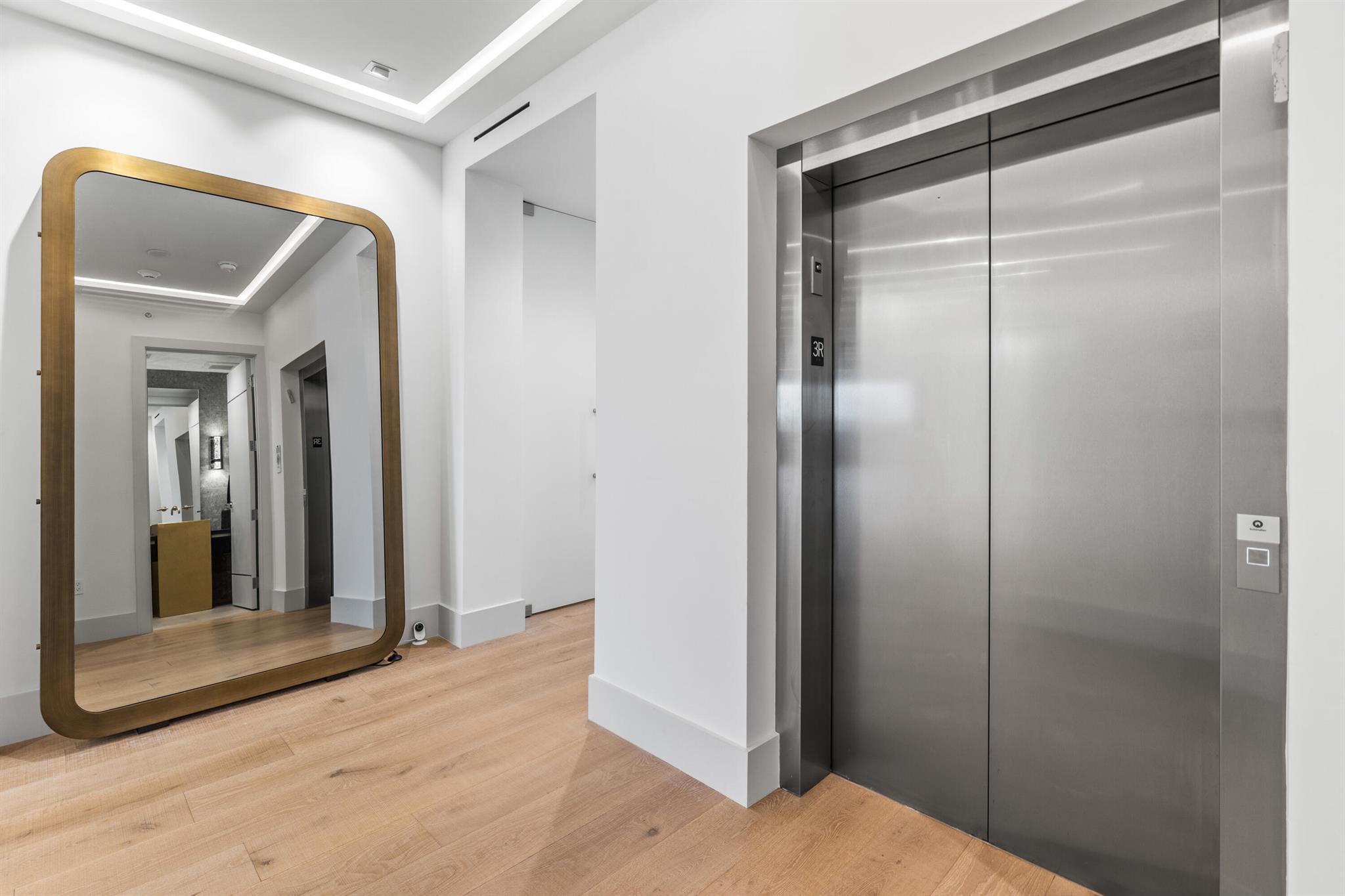 1901 S Ocean Boulevard 19