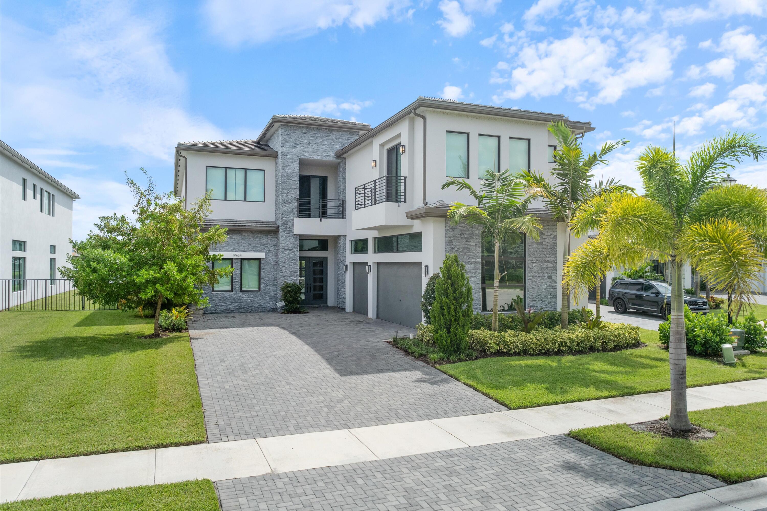 9964 Espresso Manor