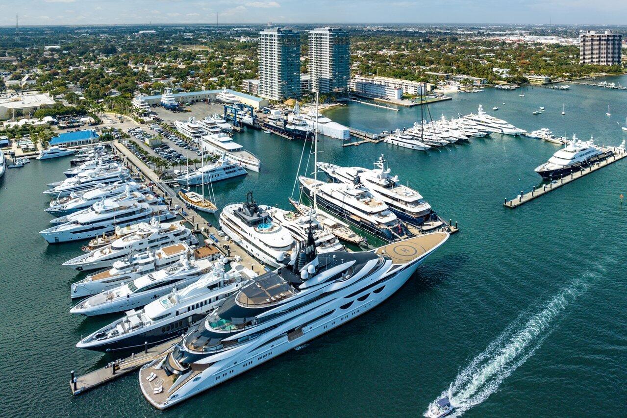 3940 N Flagler Drive 204