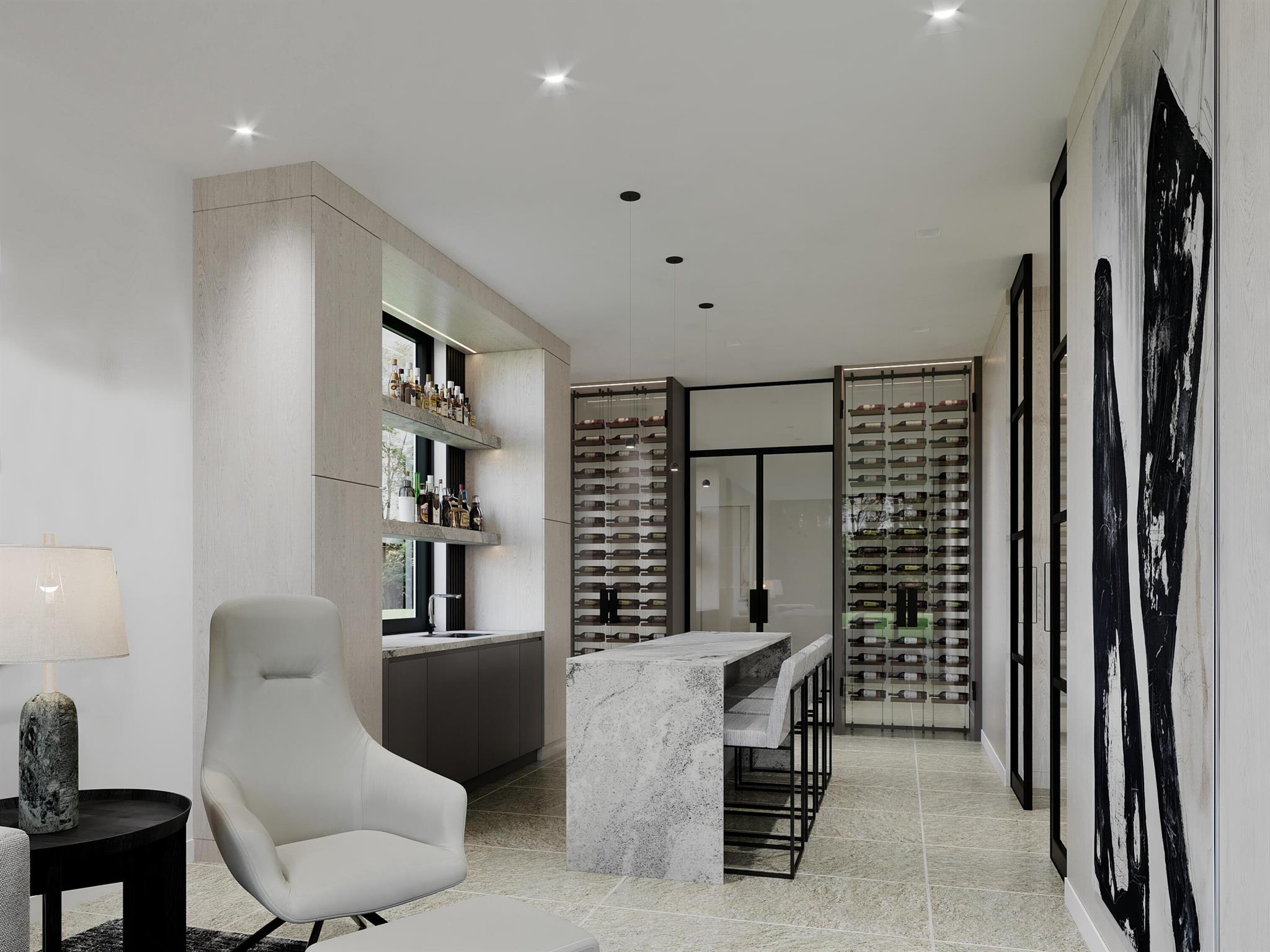 810 Palm Trail
