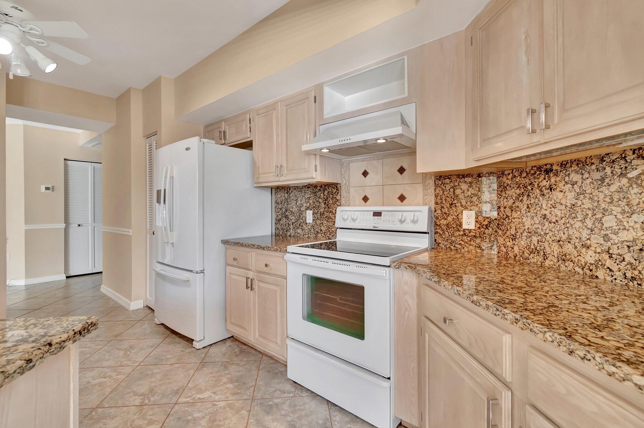 790 Andrews Avenue C306