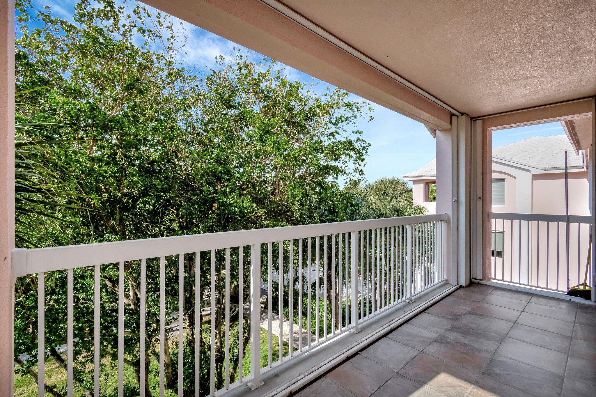 790 Andrews Avenue C306