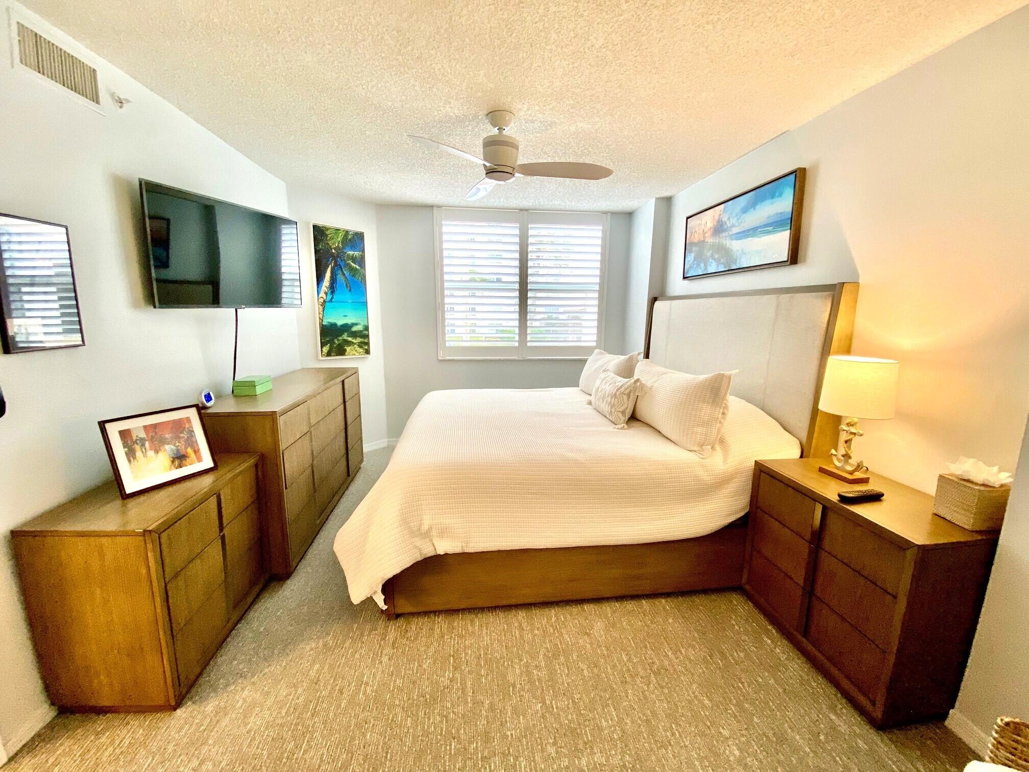 3594 S Ocean Boulevard 207