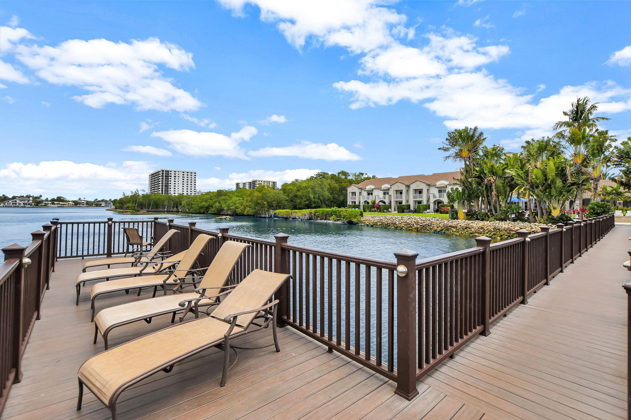 3594 S Ocean Boulevard 207