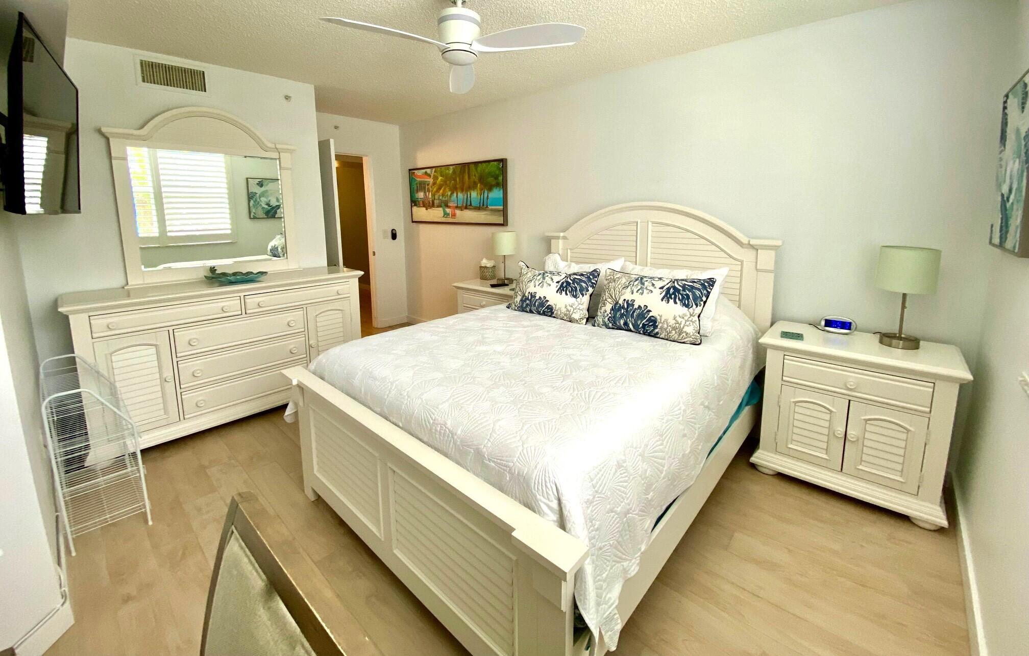 3594 S Ocean Boulevard 207