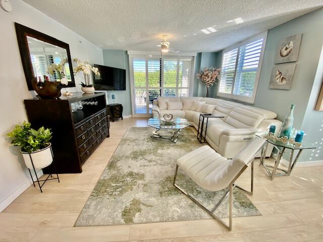 3594 S Ocean Boulevard 207