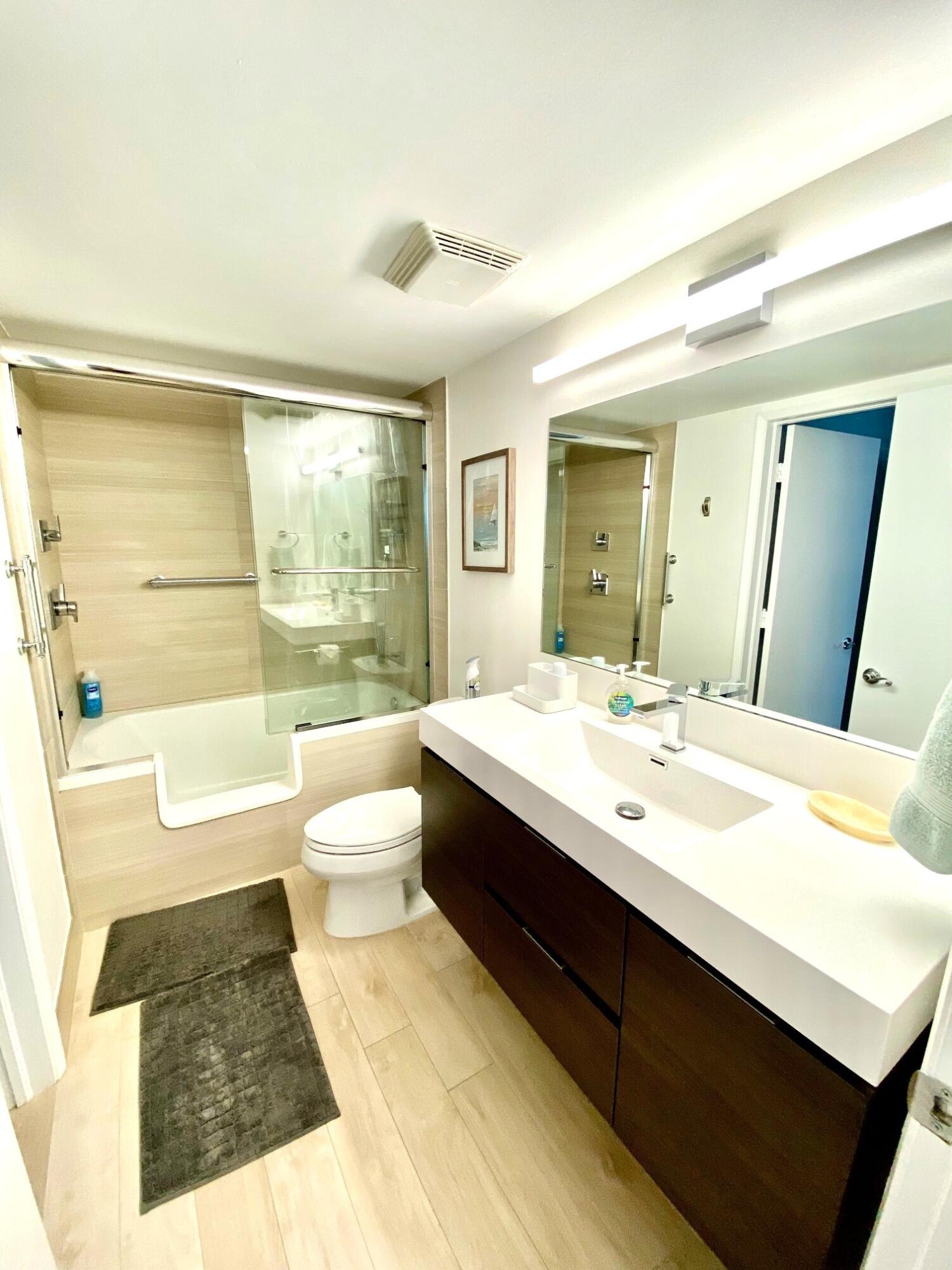 3594 S Ocean Boulevard 207