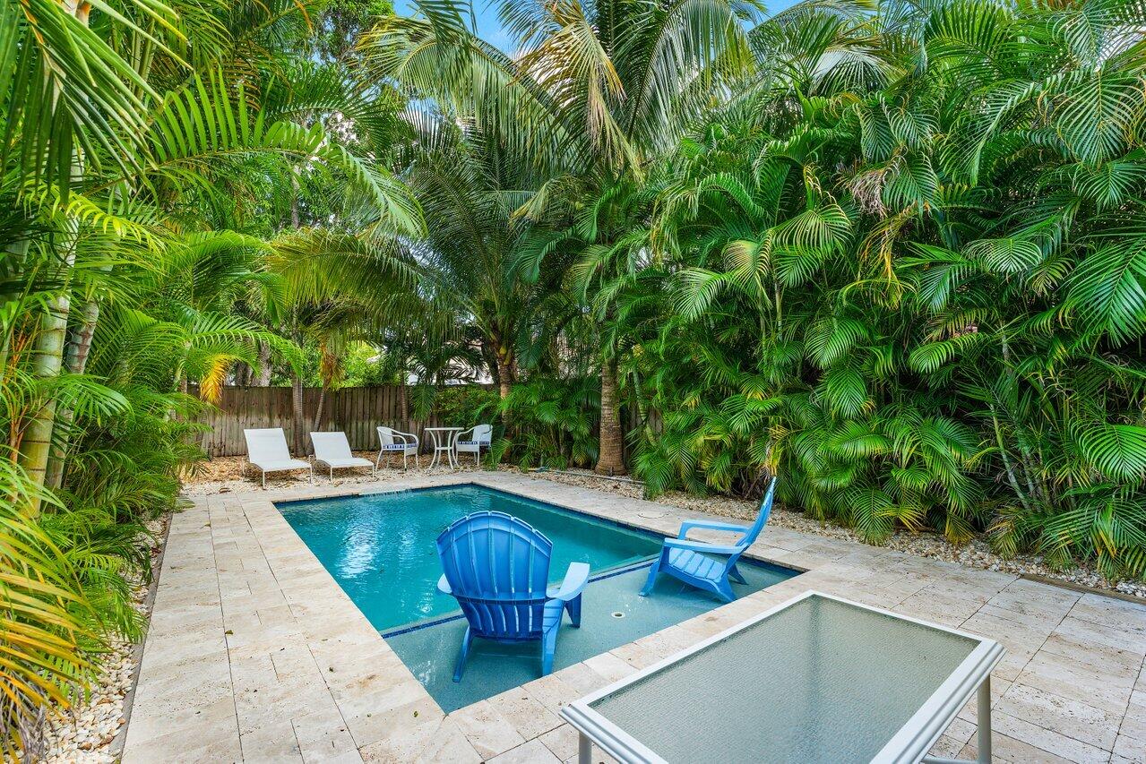 2217 Florida Boulevard