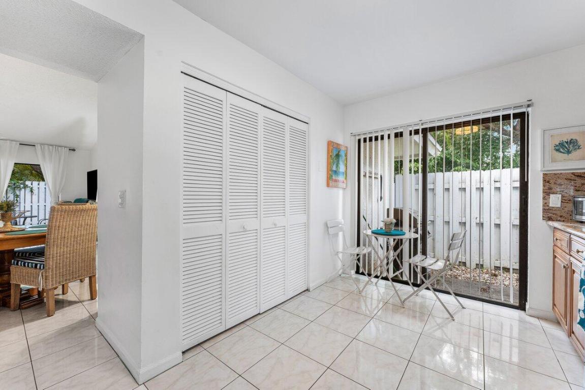 2217 Florida Boulevard