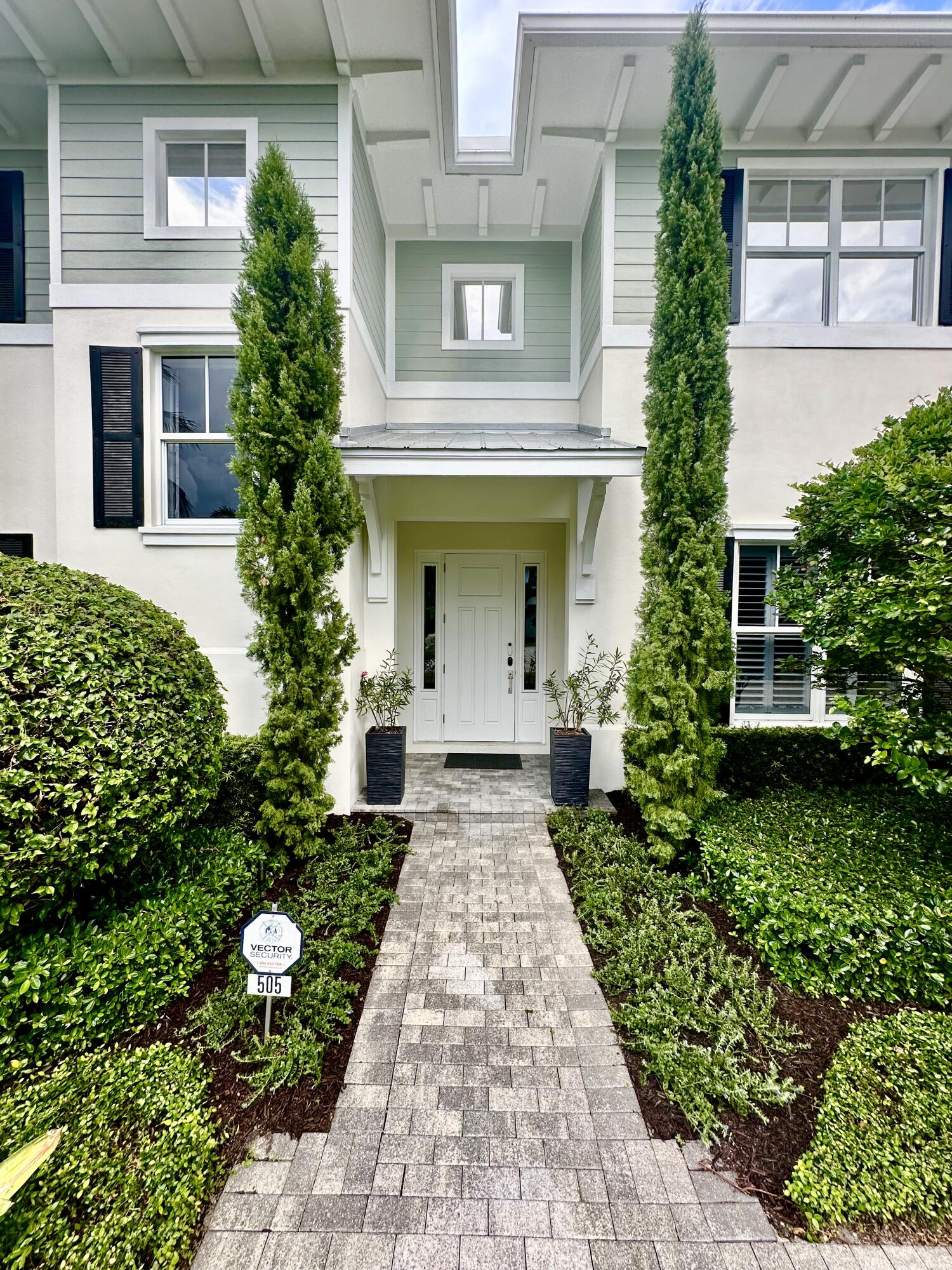 505 NW 1st Avenue