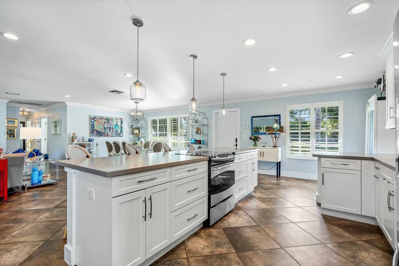 415 NW 18th Street