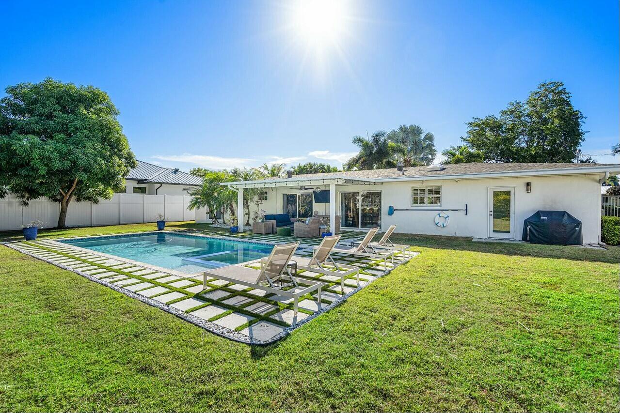 415 NW 18th Street