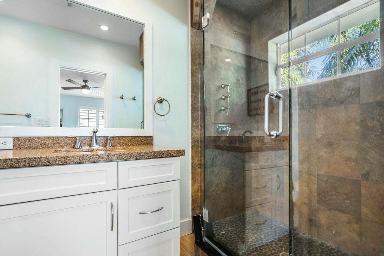 415 NW 18th Street