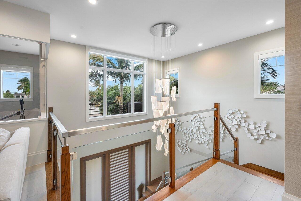924 Evergreen Dr.