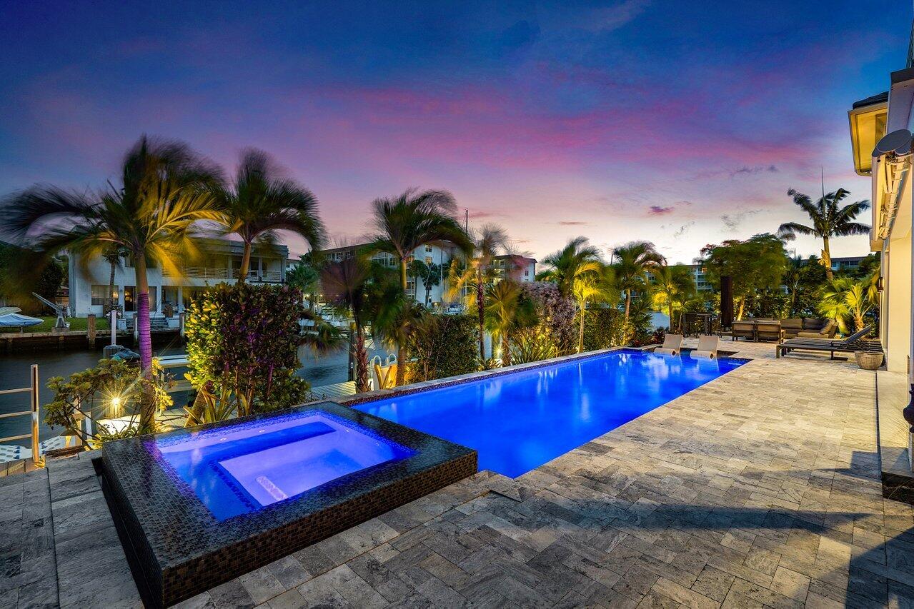 924 Evergreen Dr.