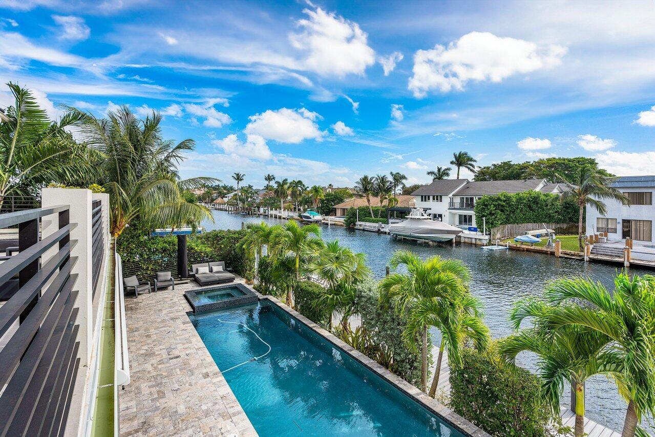 924 Evergreen Dr.