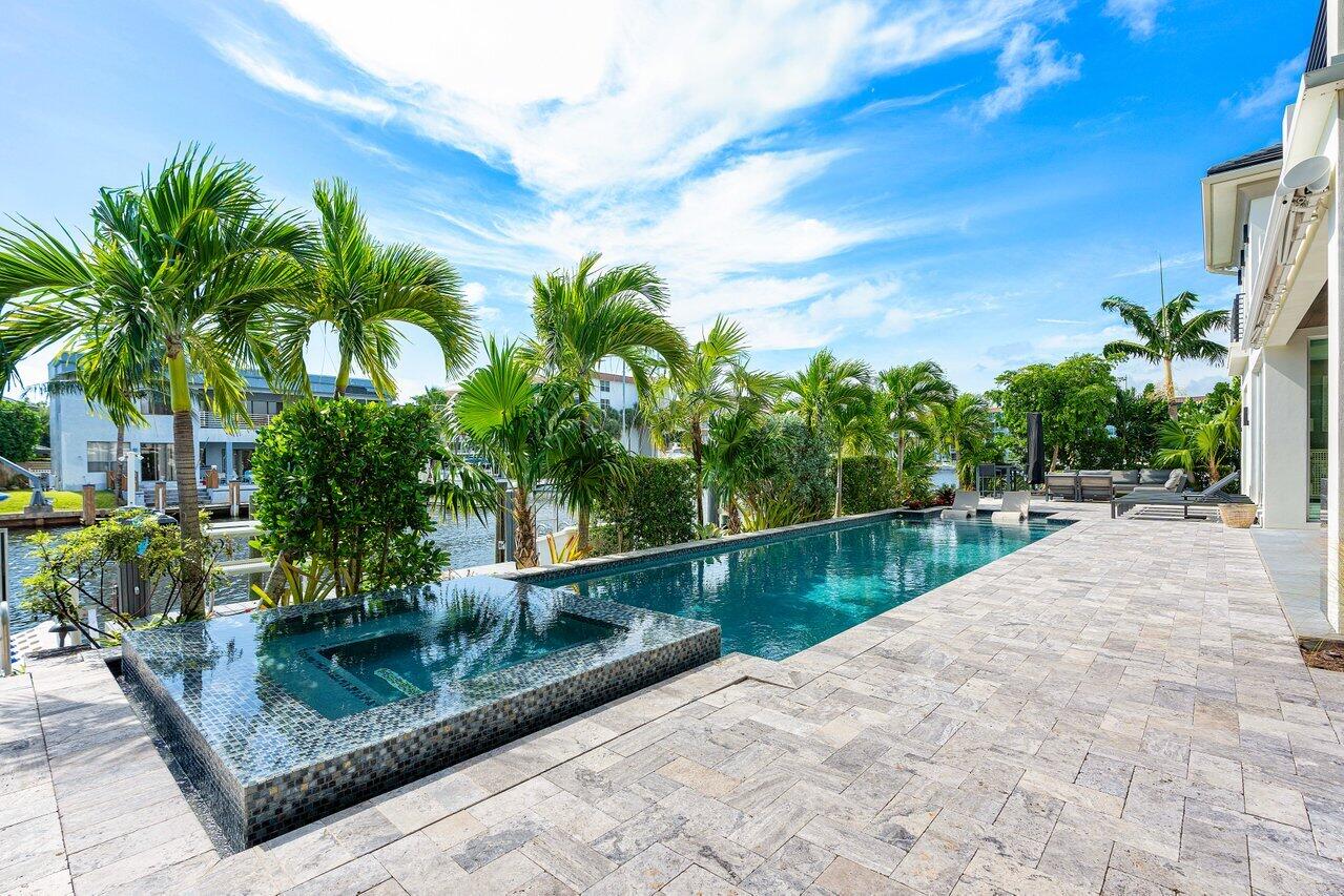 924 Evergreen Dr.