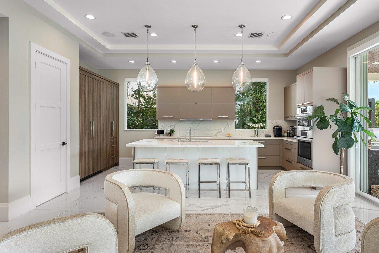 924 Evergreen Dr.