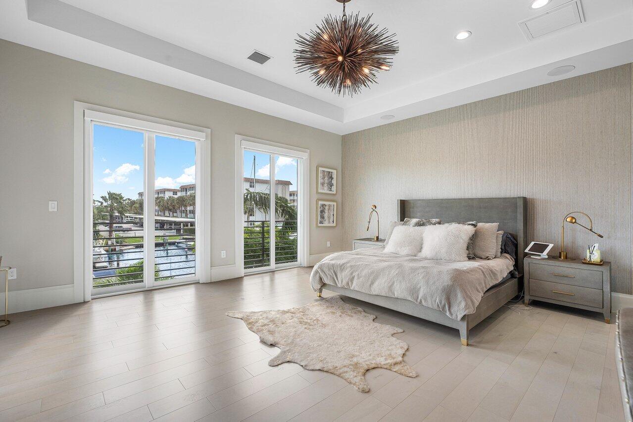 924 Evergreen Dr.