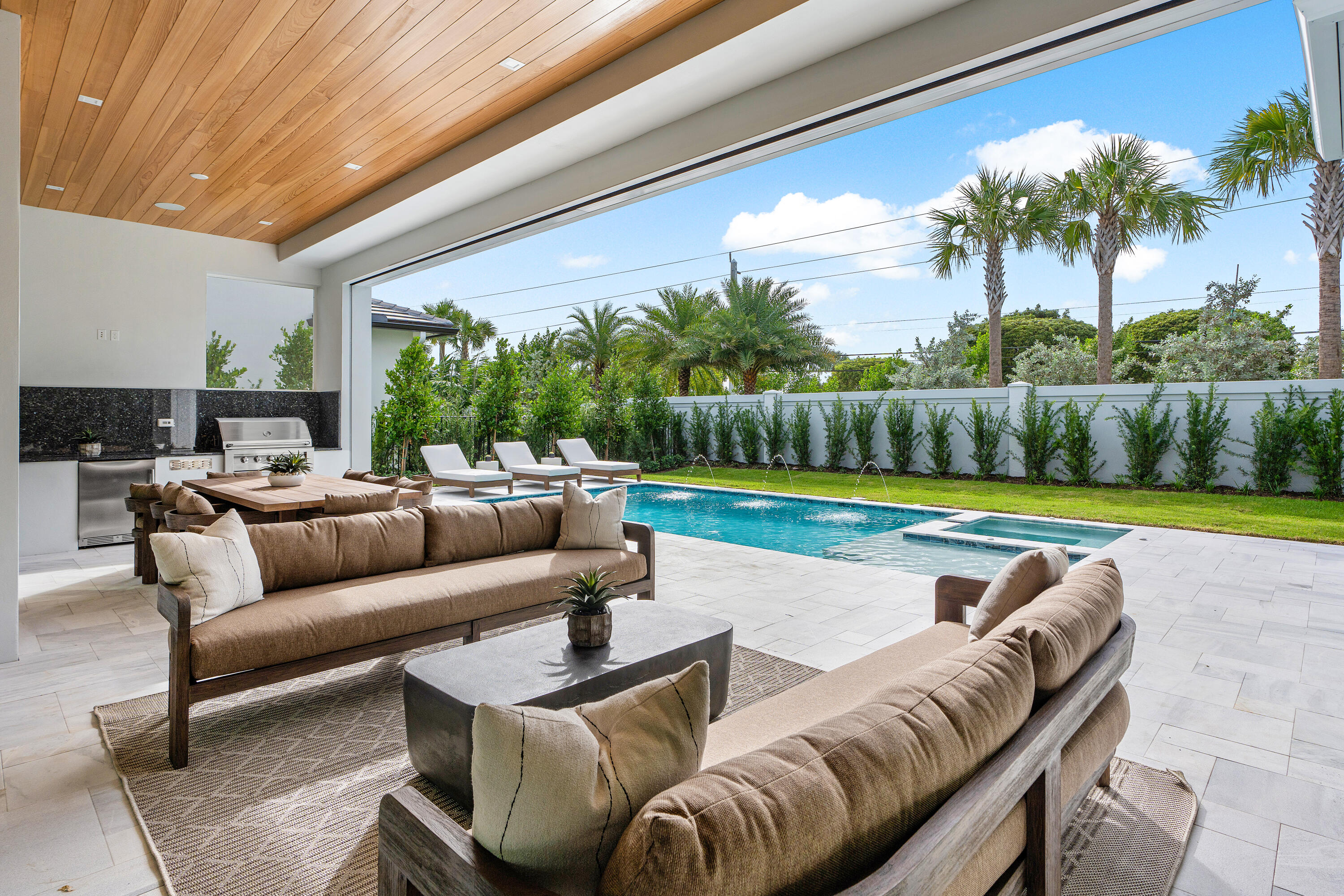 2252 Delray Ridge Lane