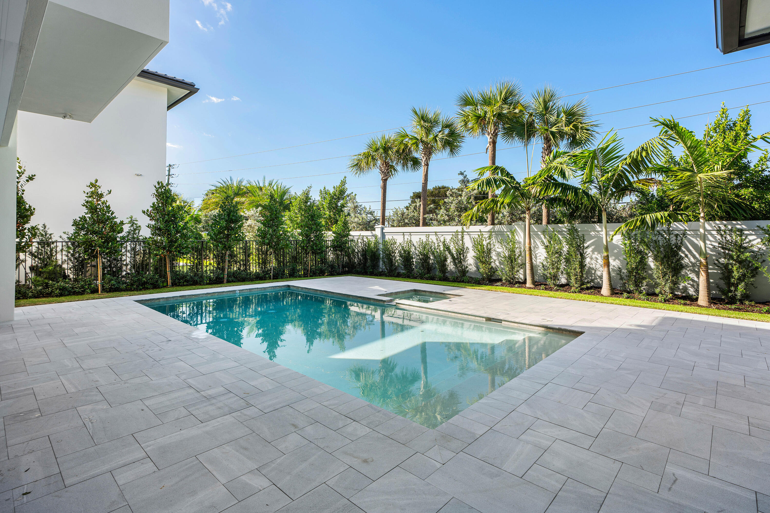 2252 Delray Ridge Lane