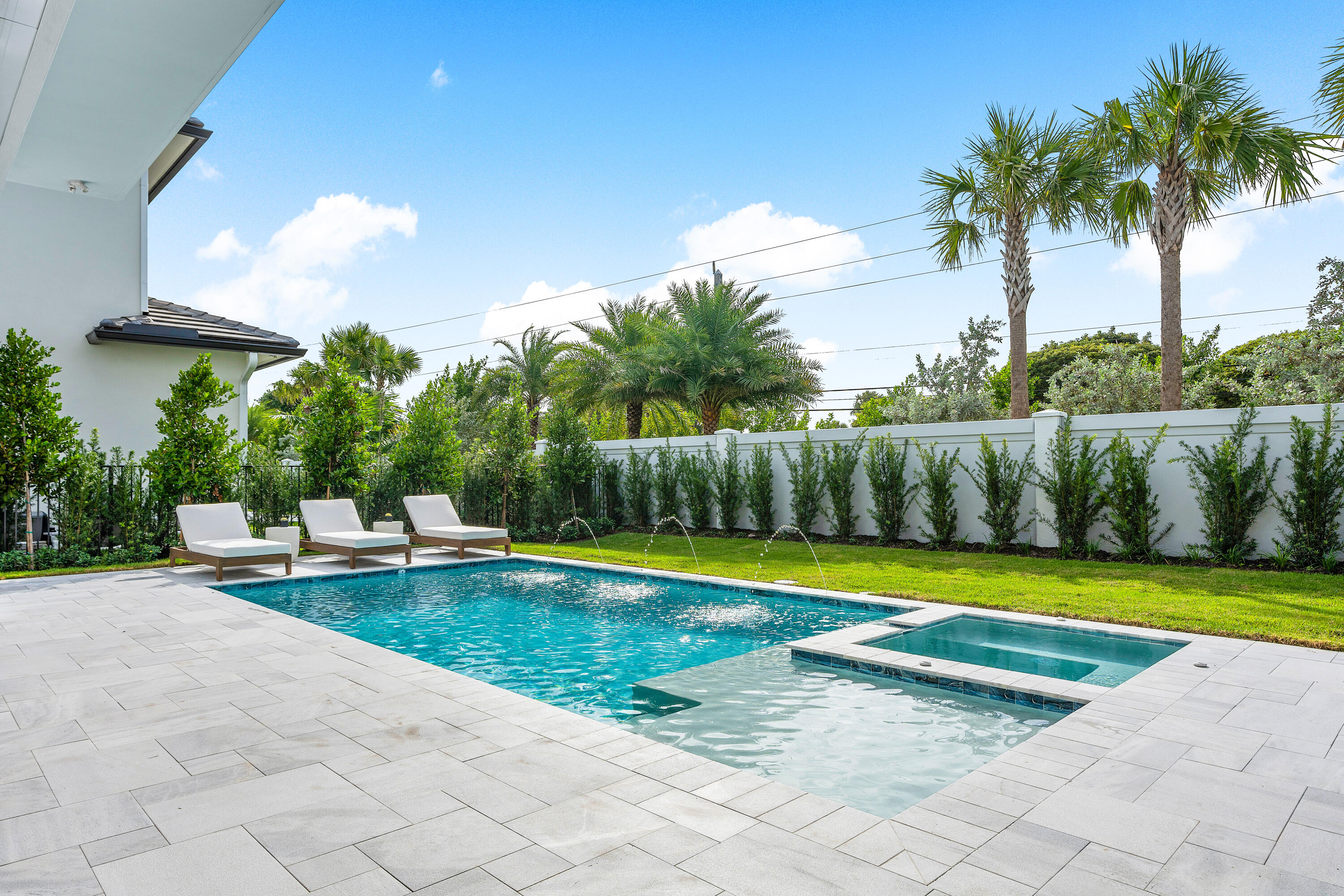 2252 Delray Ridge Lane