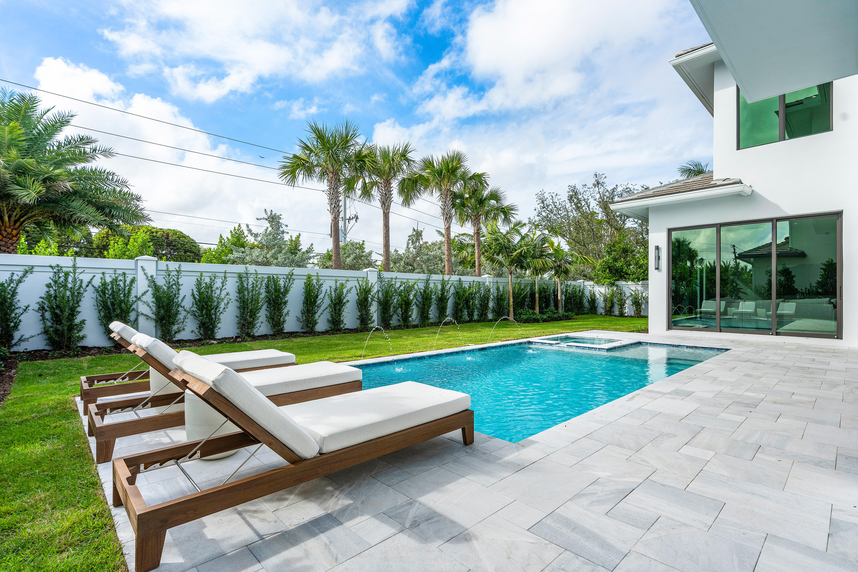2252 Delray Ridge Lane