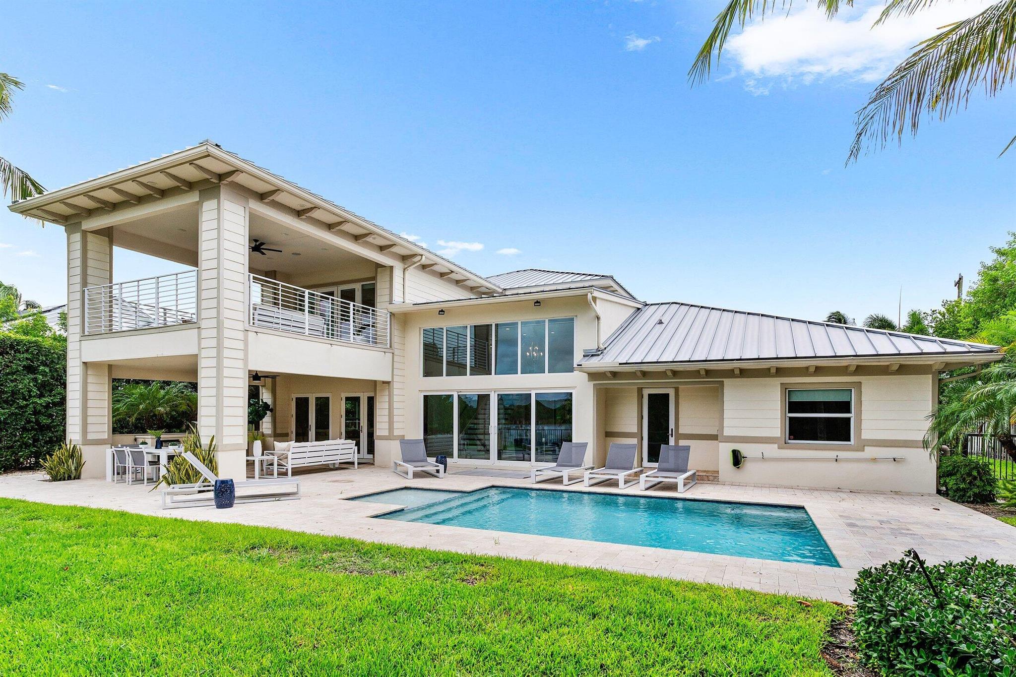 1400 Lake Drive