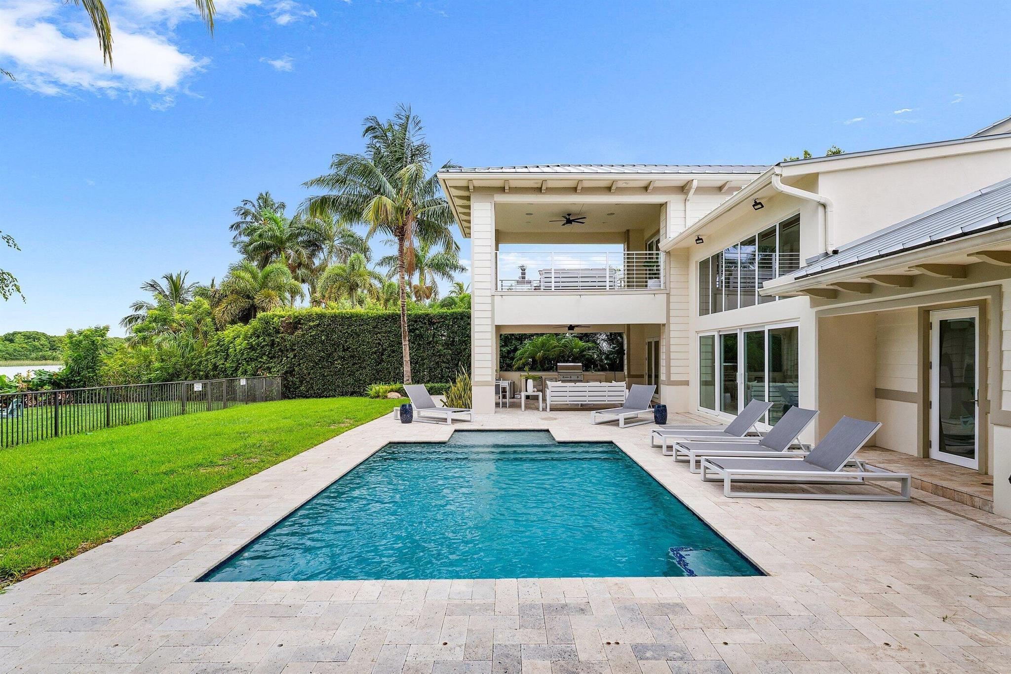 1400 Lake Drive
