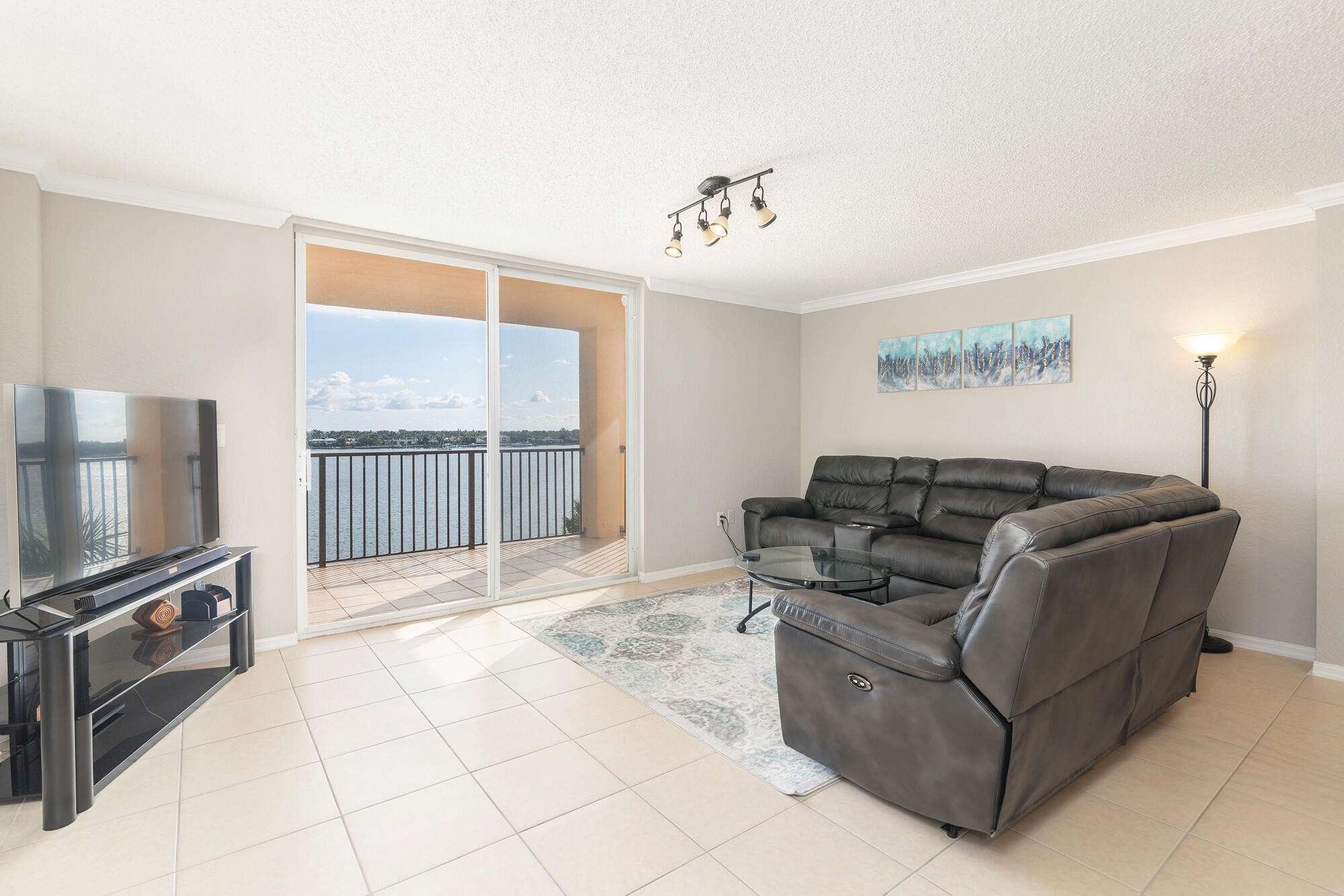 1801 N Flagler Drive 840