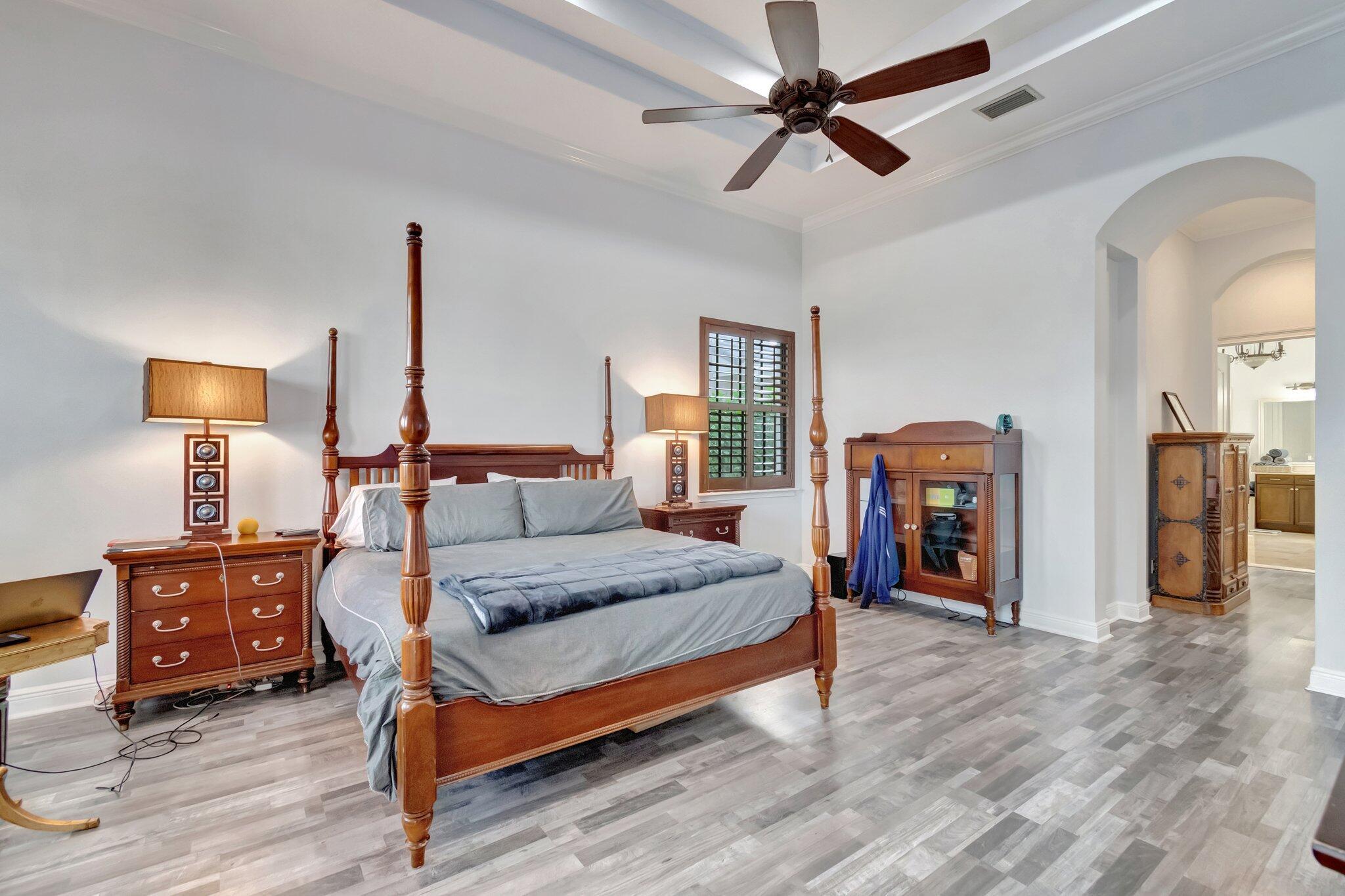 8964 Stone Pier Drive