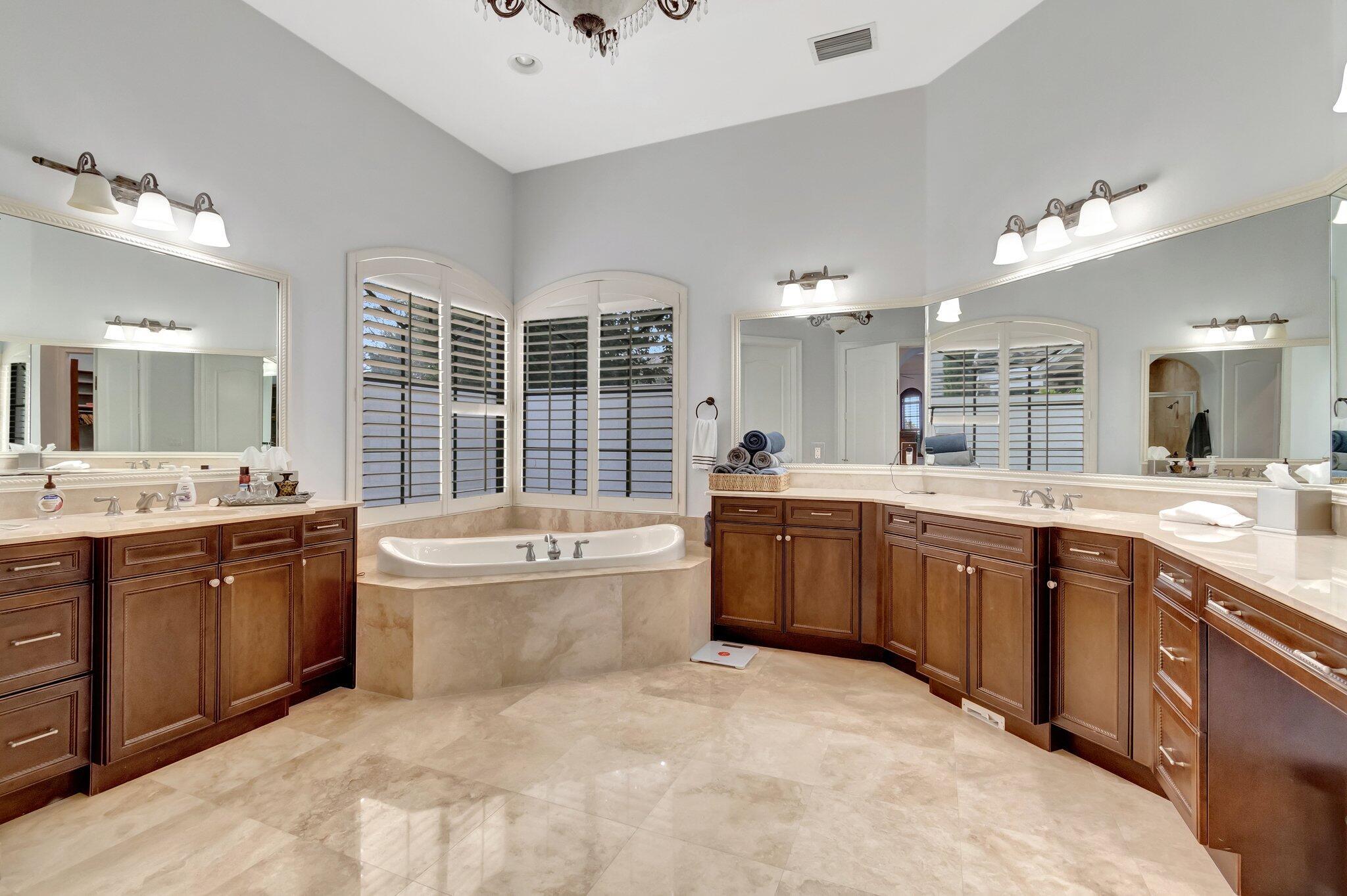 8964 Stone Pier Drive