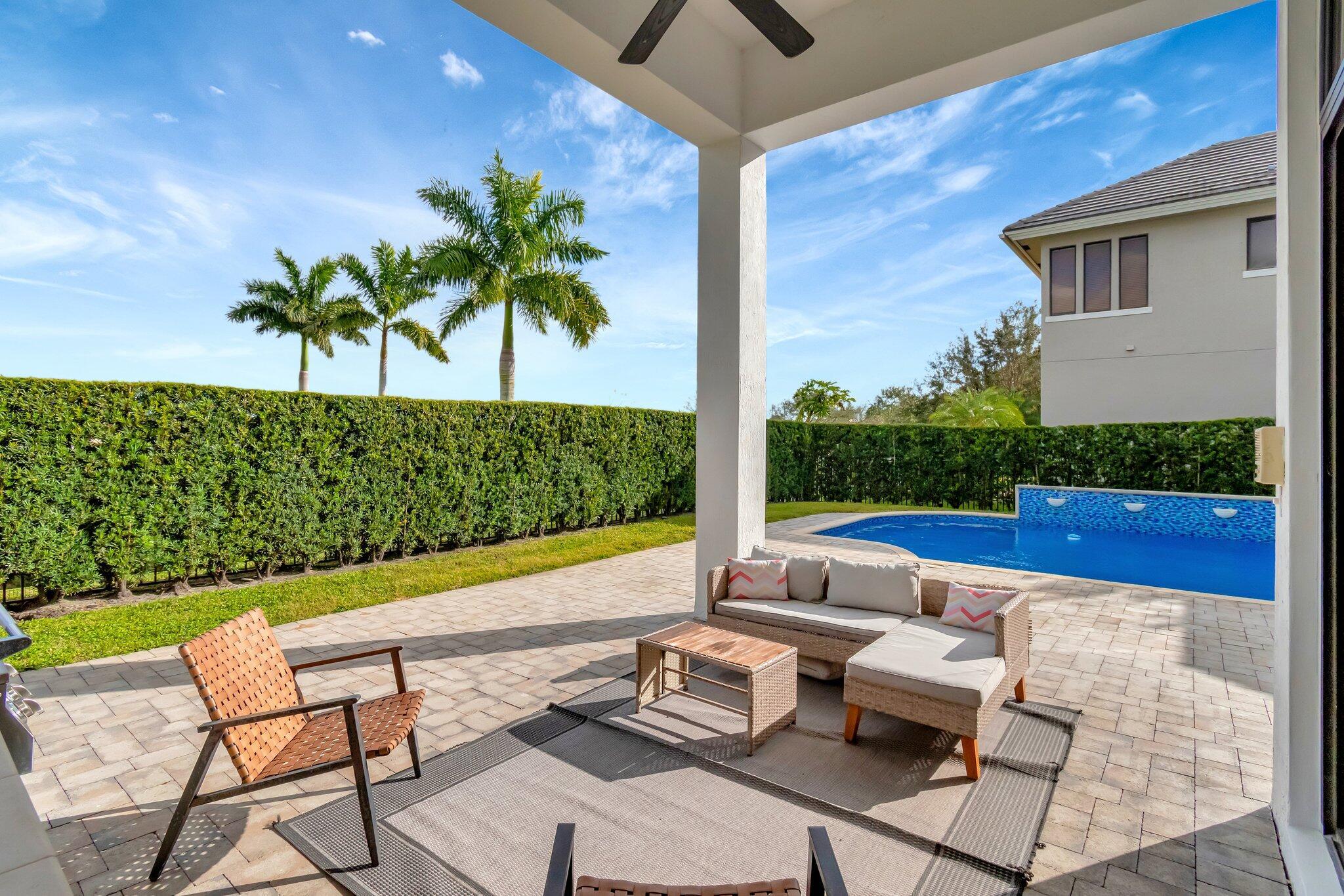 8964 Stone Pier Drive