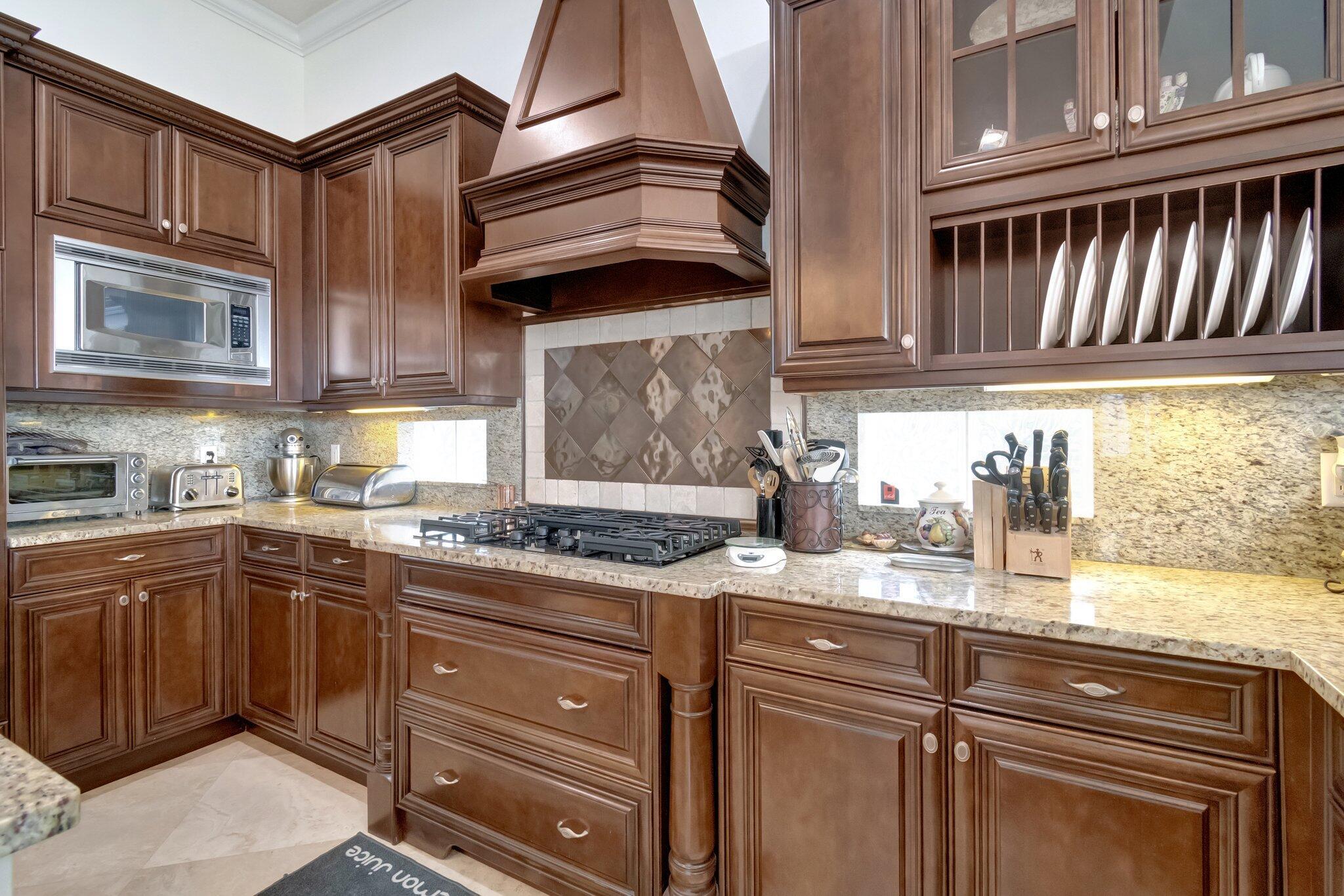 8964 Stone Pier Drive