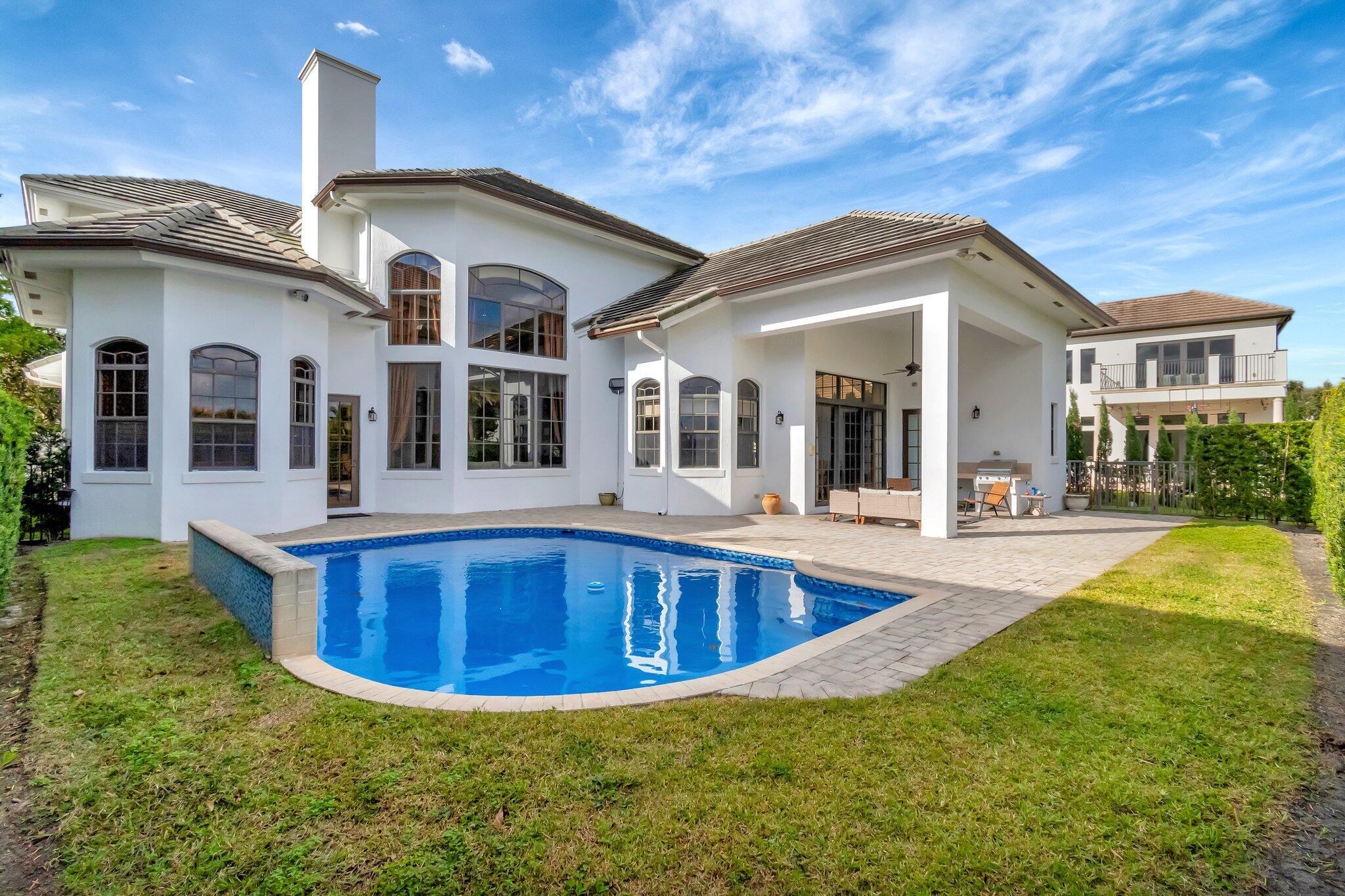 8964 Stone Pier Drive