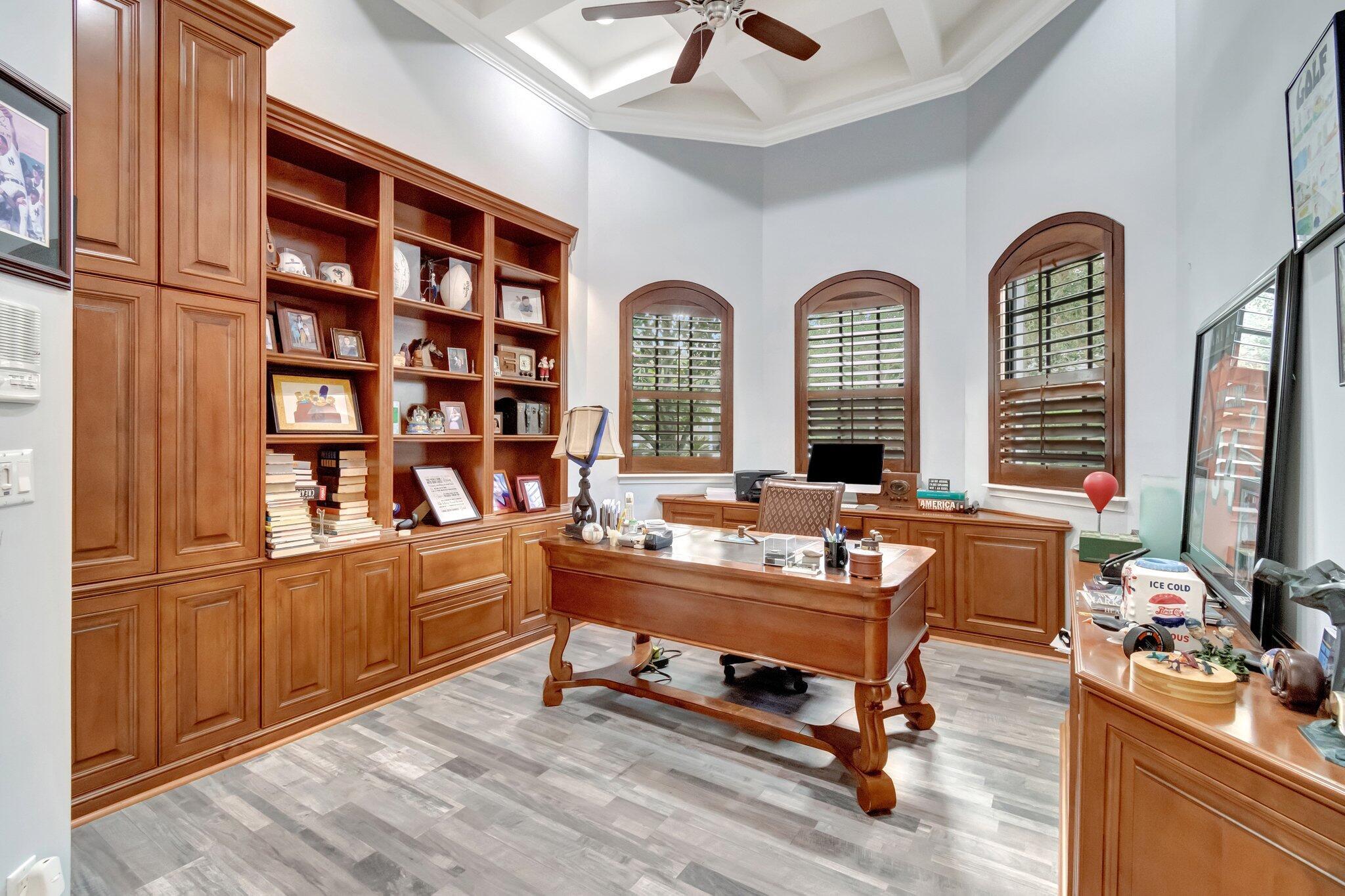 8964 Stone Pier Drive