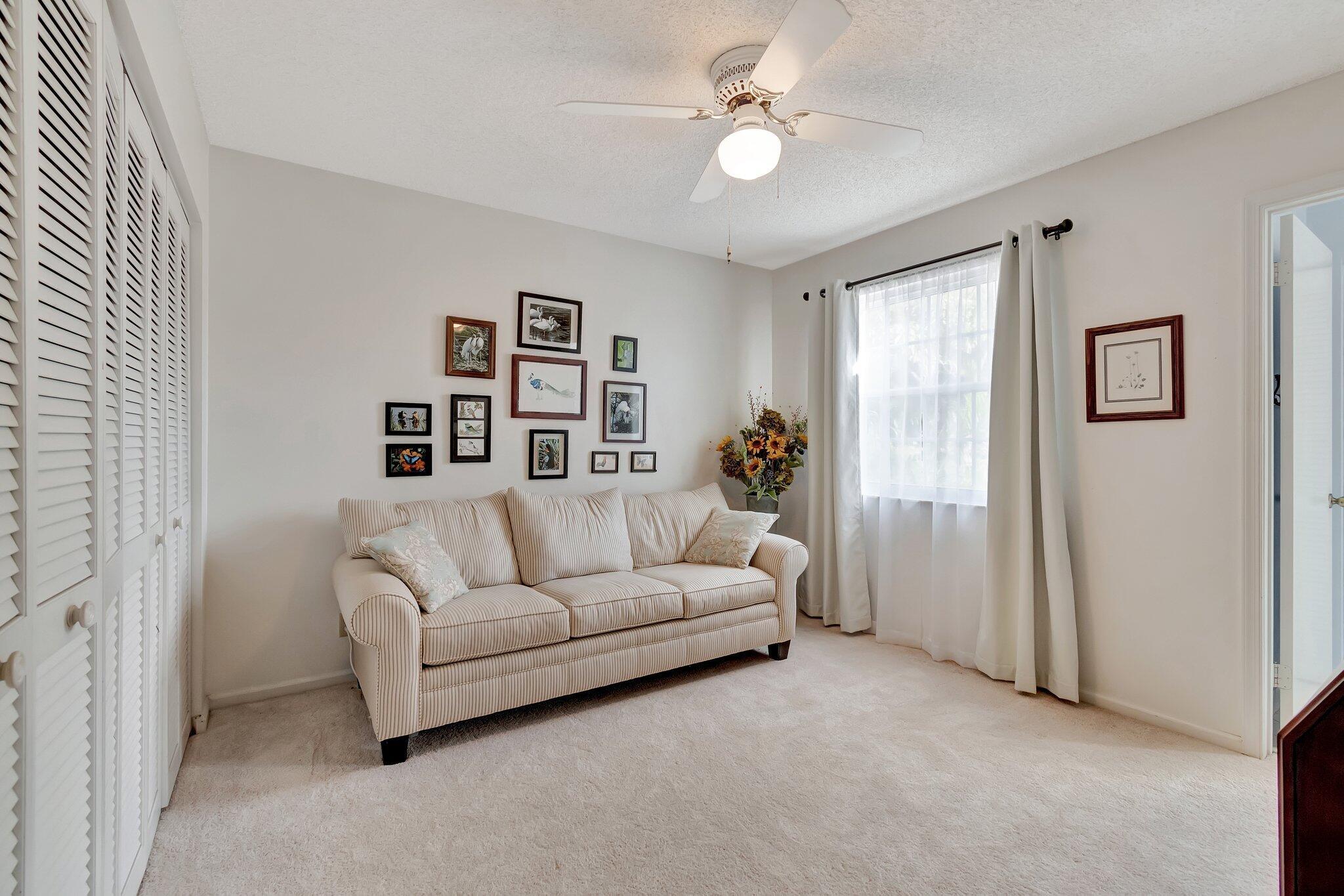 6393 Lansdowne Circle