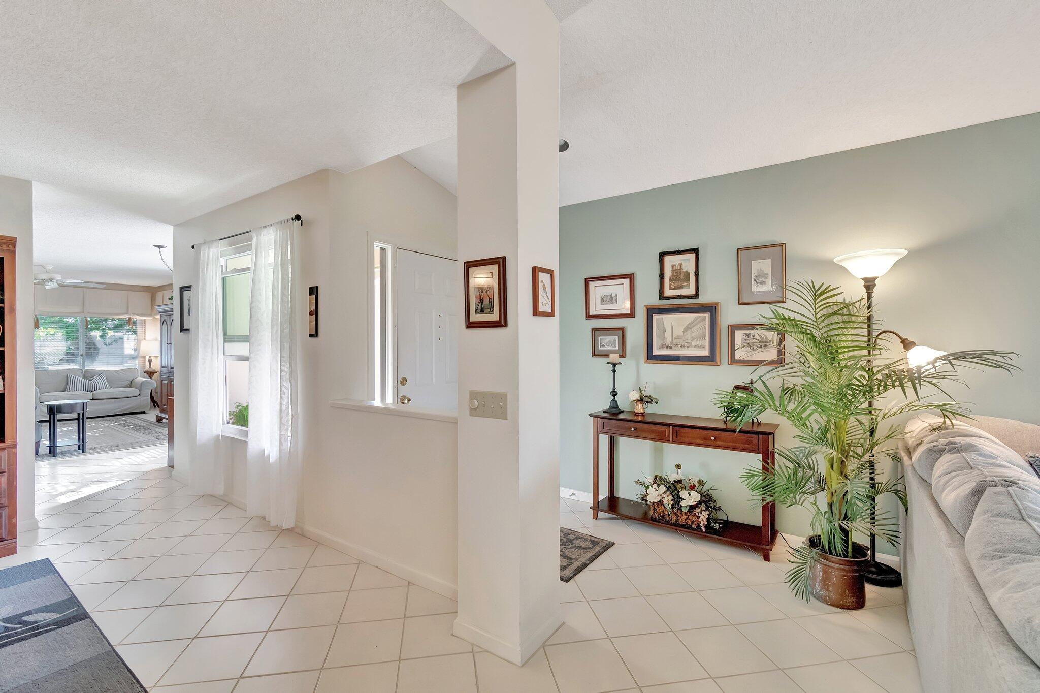 6393 Lansdowne Circle