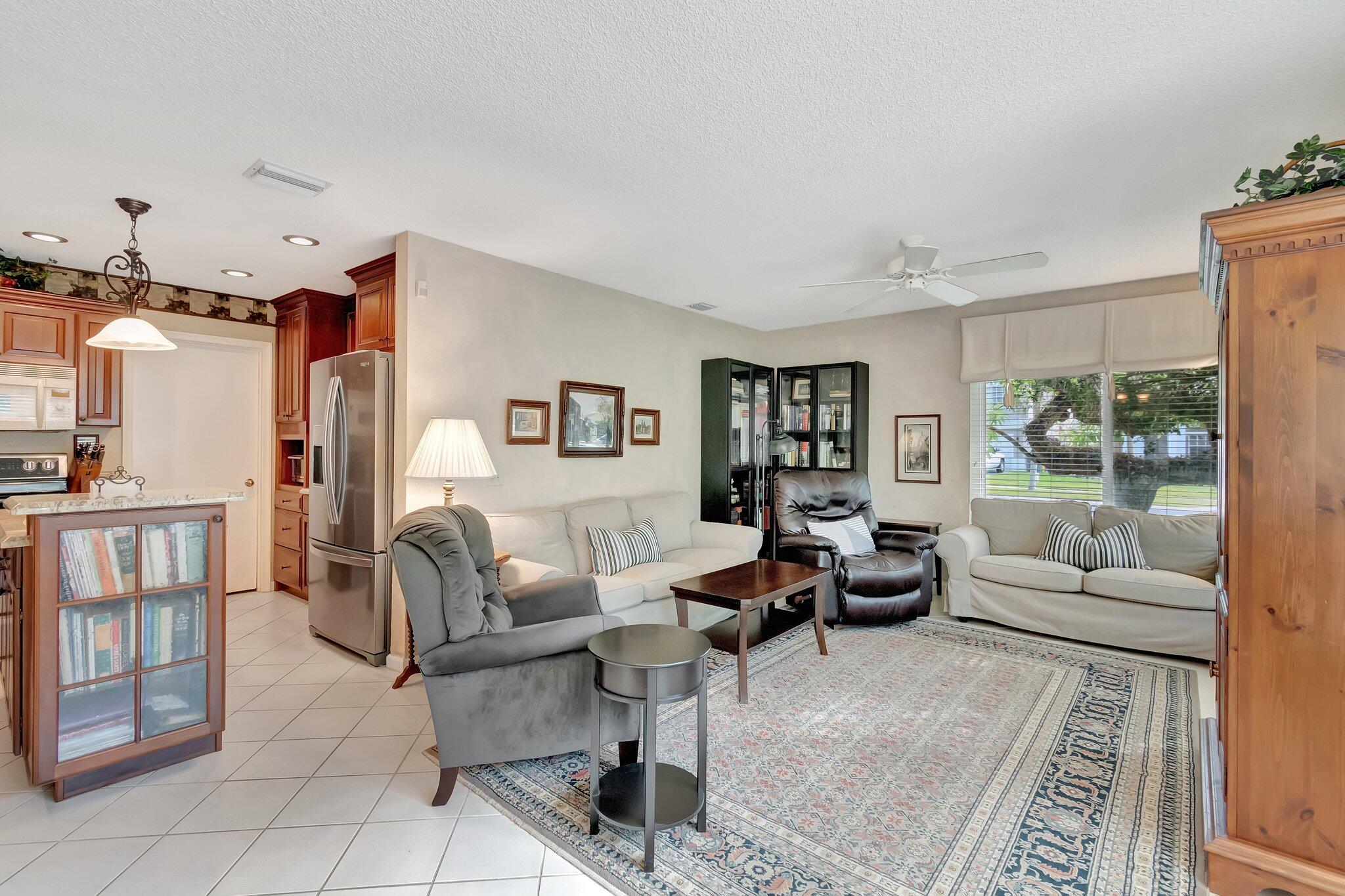 6393 Lansdowne Circle