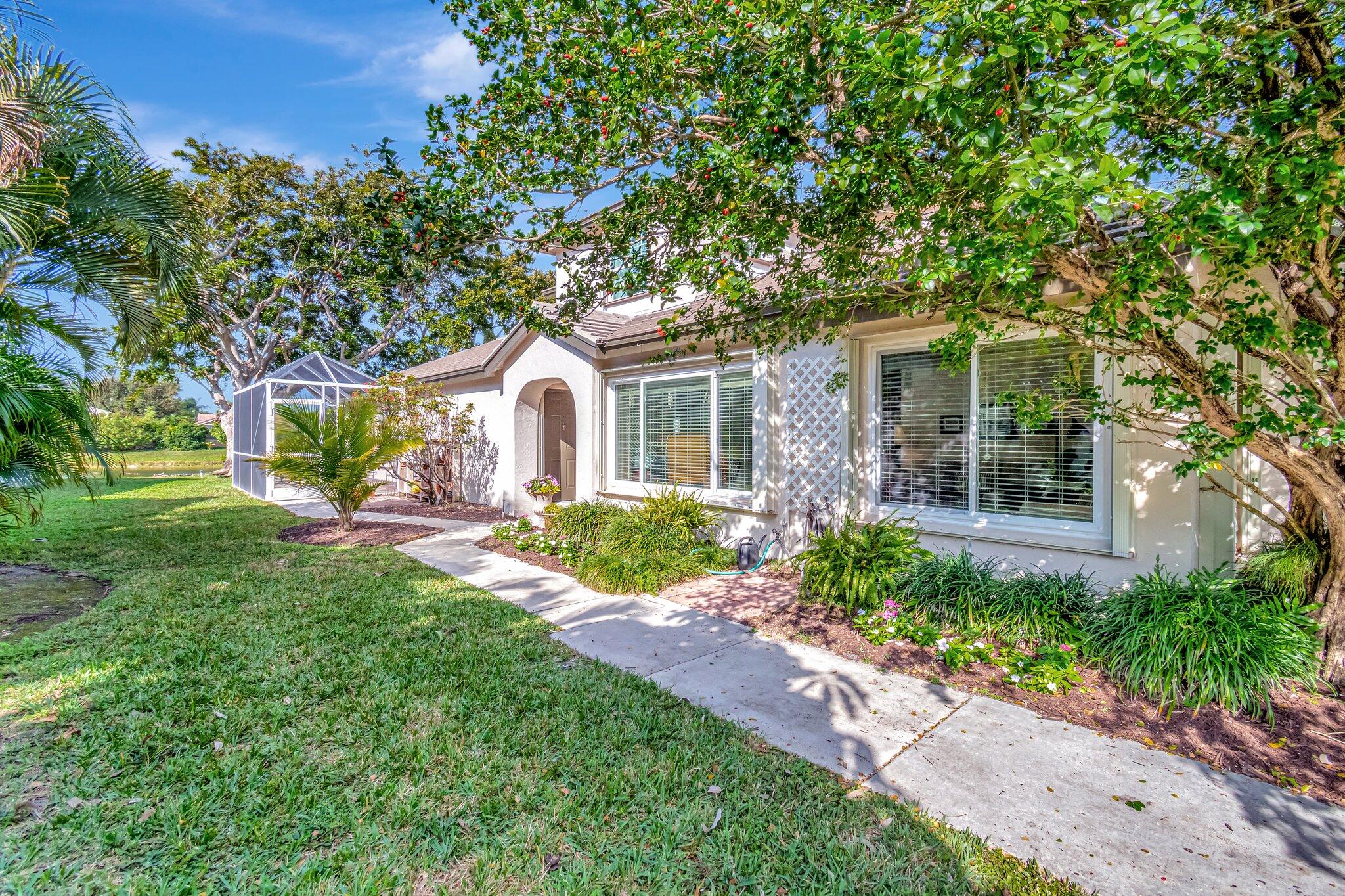 6393 Lansdowne Circle