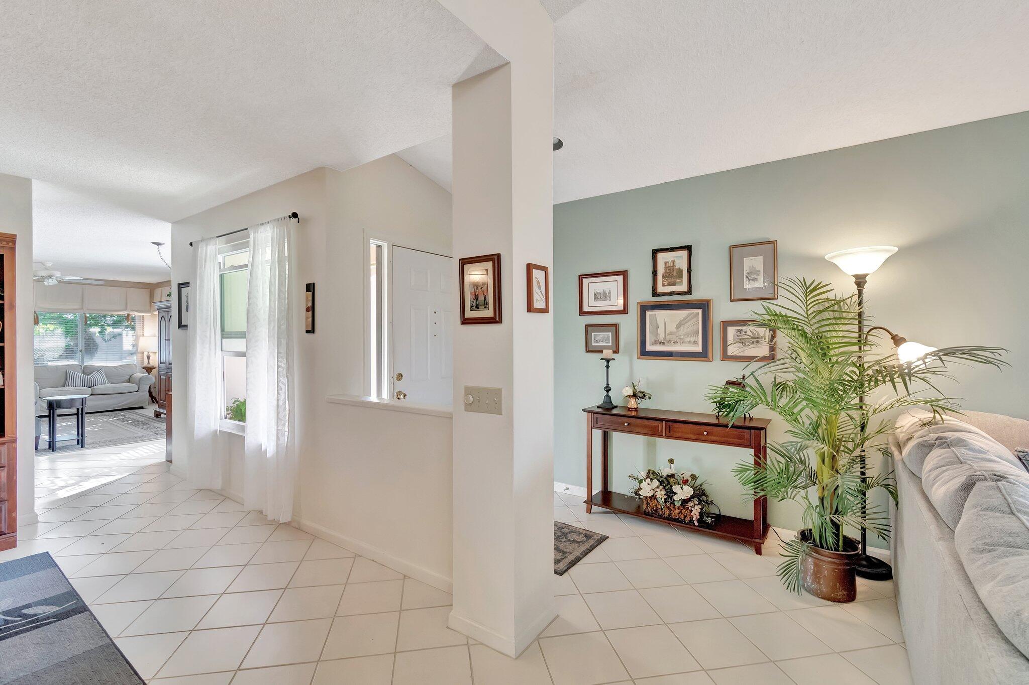 6393 Lansdowne Circle