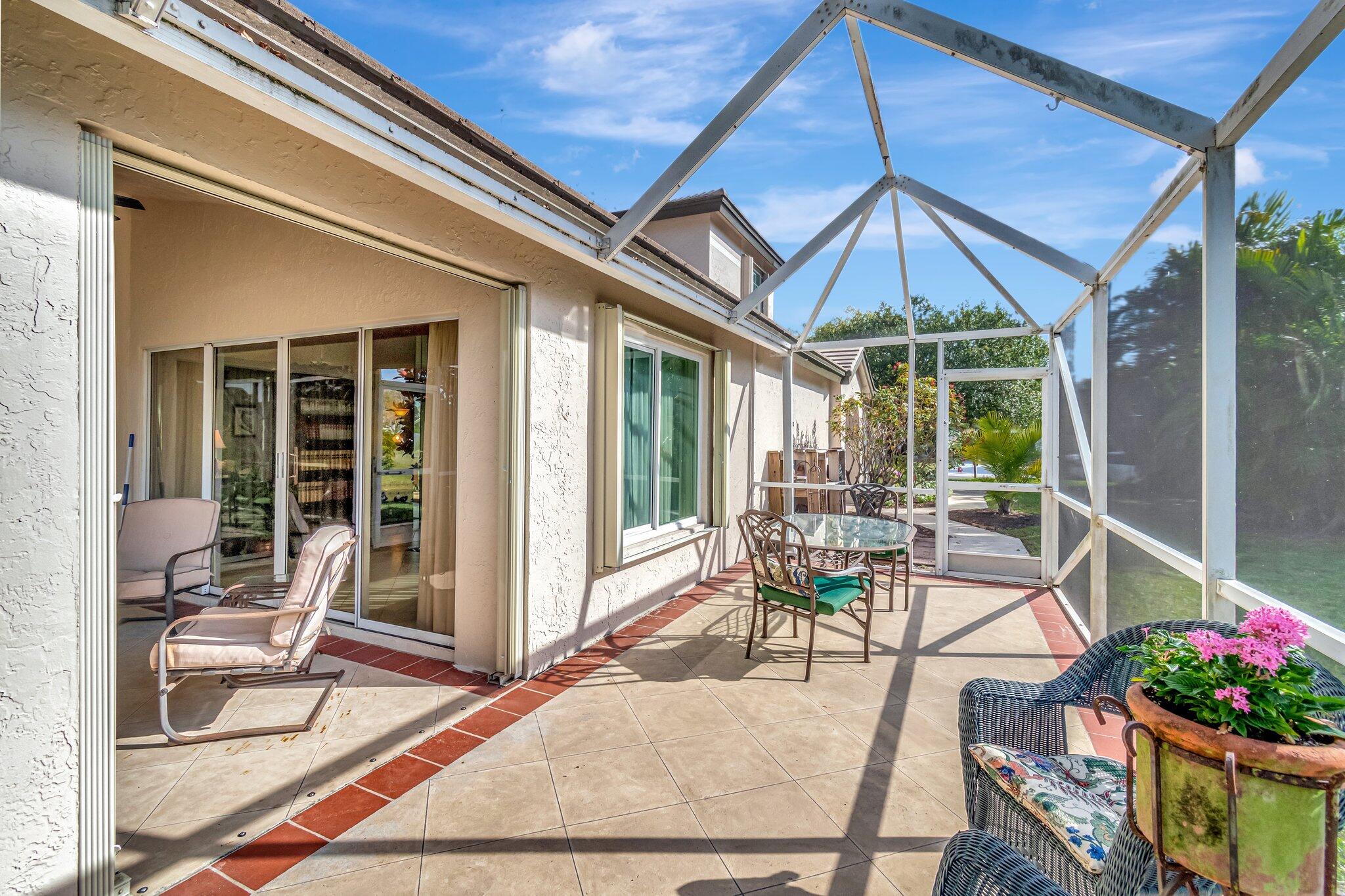 6393 Lansdowne Circle