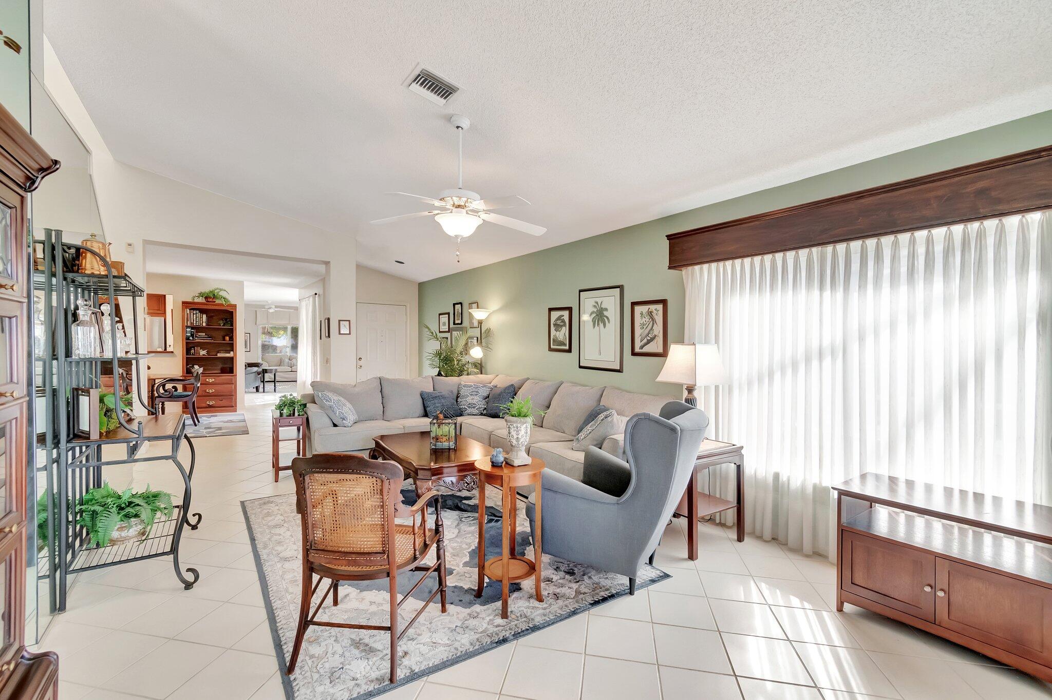 6393 Lansdowne Circle