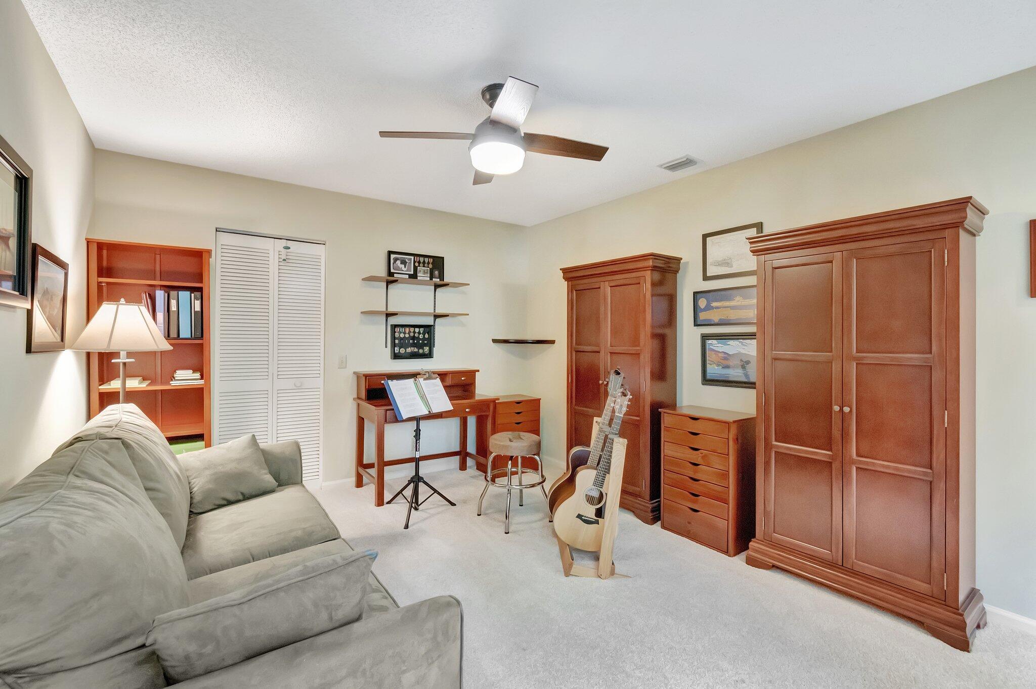 6393 Lansdowne Circle