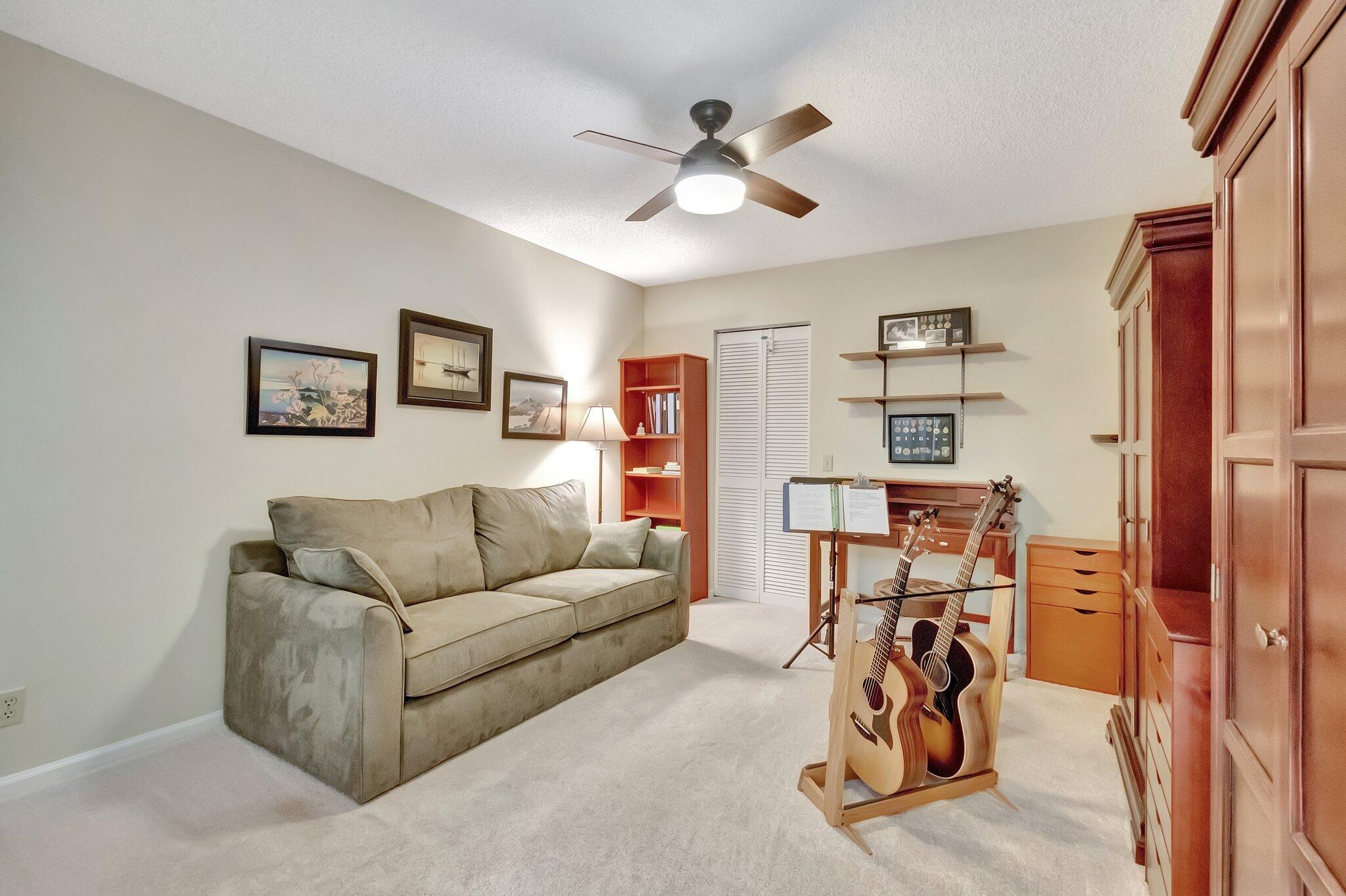 6393 Lansdowne Circle